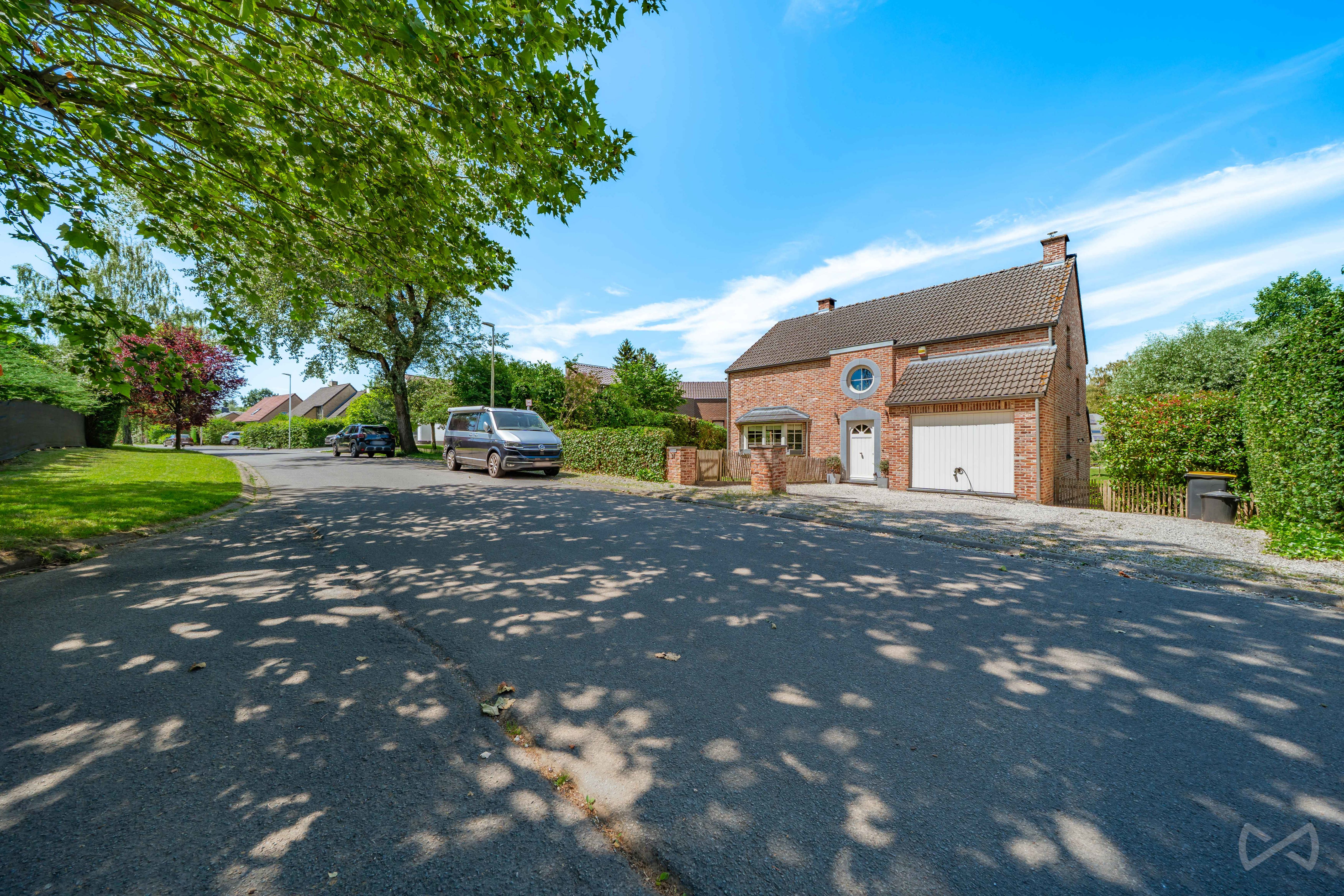 Picture 2 of 4 for Villa with five bedrooms in Waterloo