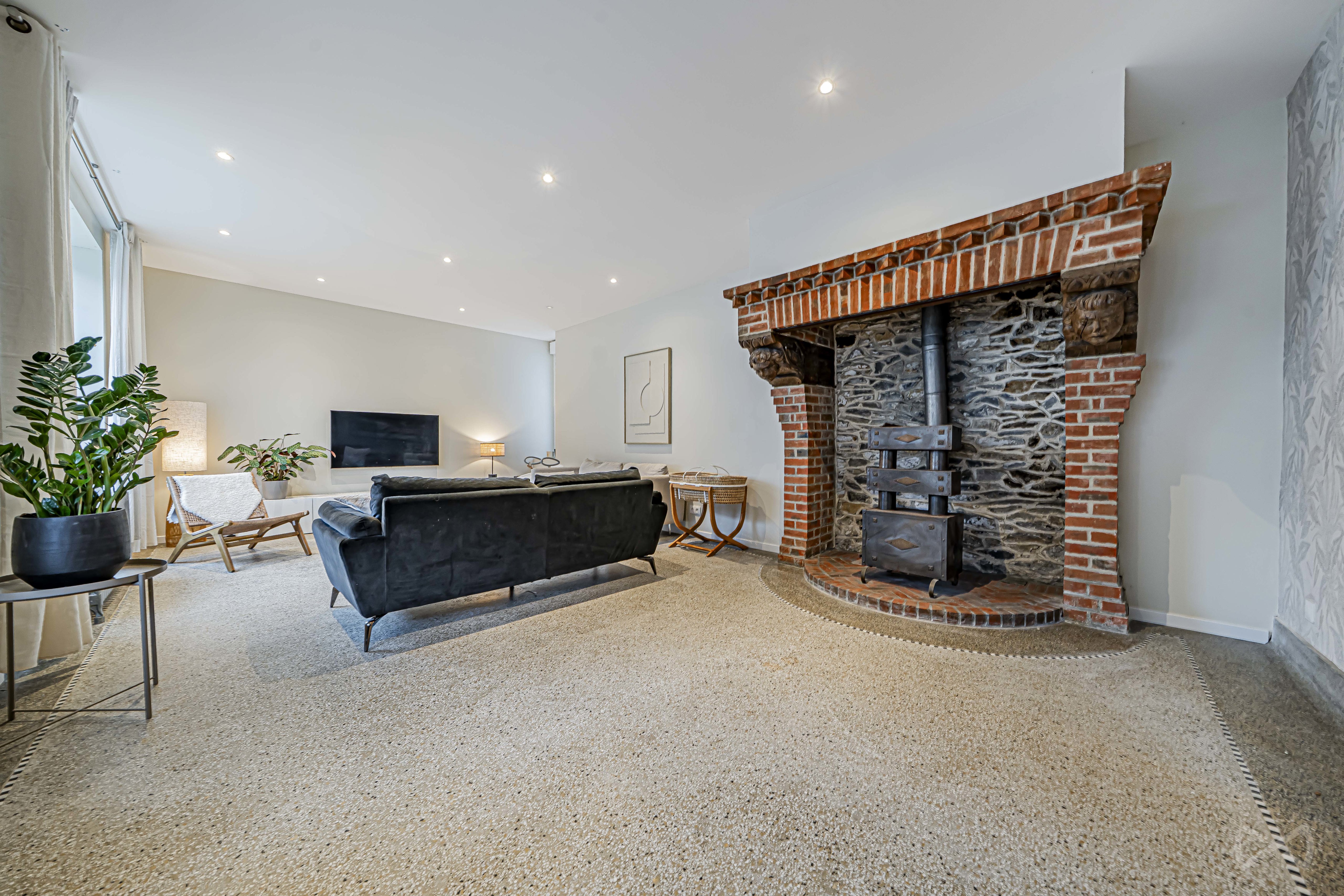 Picture 1 of 4 for Charming house with four bedrooms in Gaurain-ramecroix
