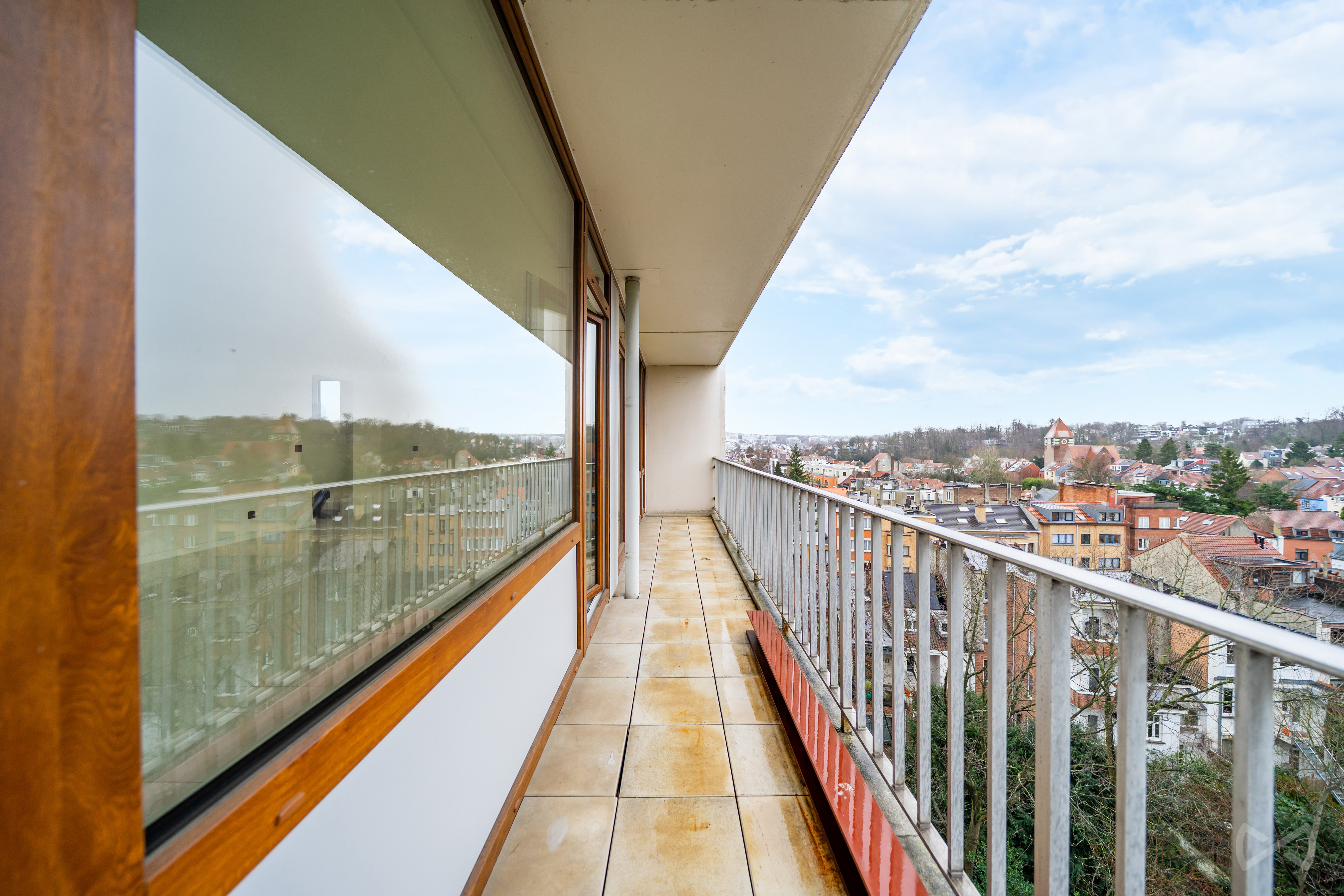 Picture 2 of 4 for Flat with three bedrooms in Uccle
