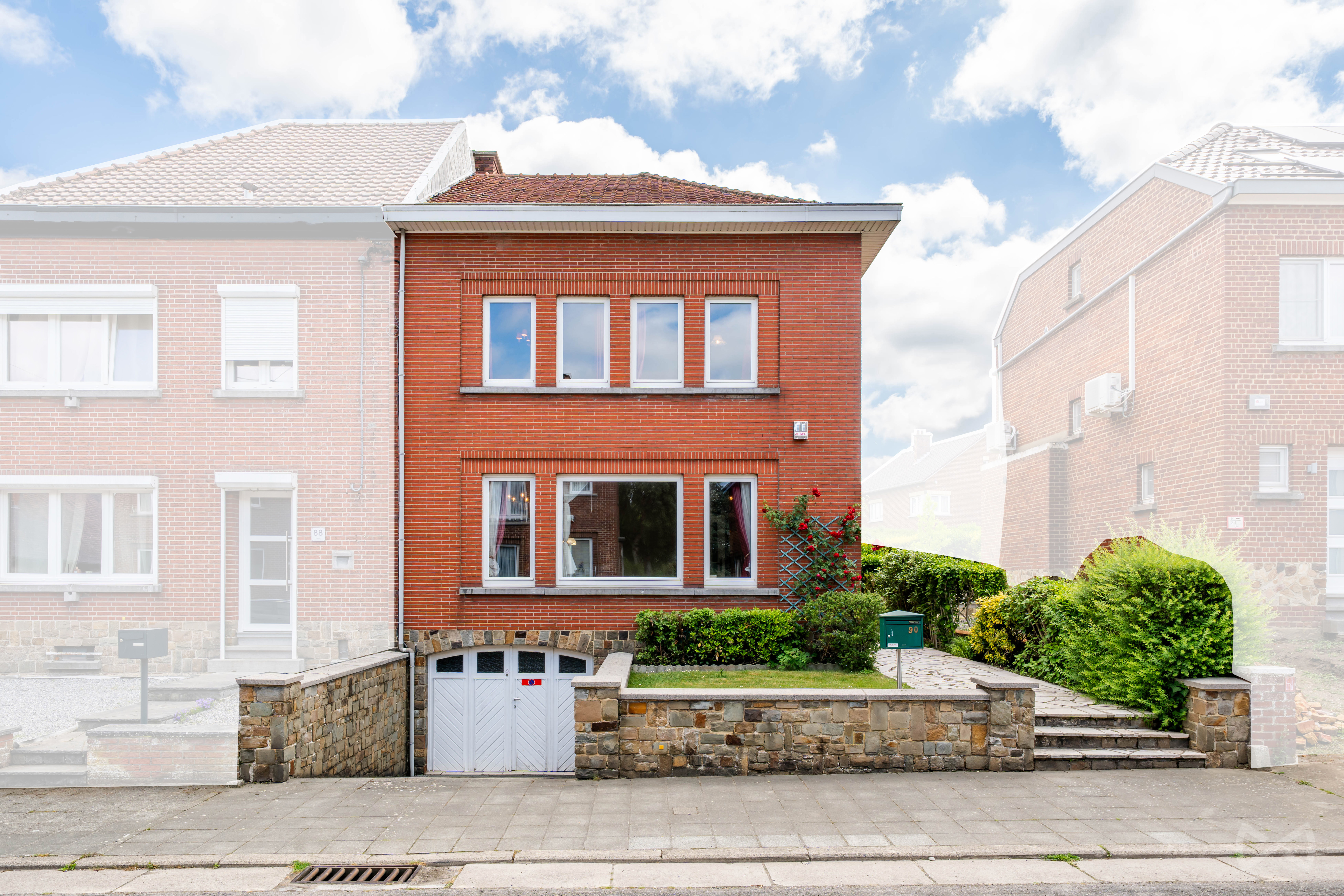 Photo 3 sur 3 pour Maison de trois chambres à Mont-sur-marchienne