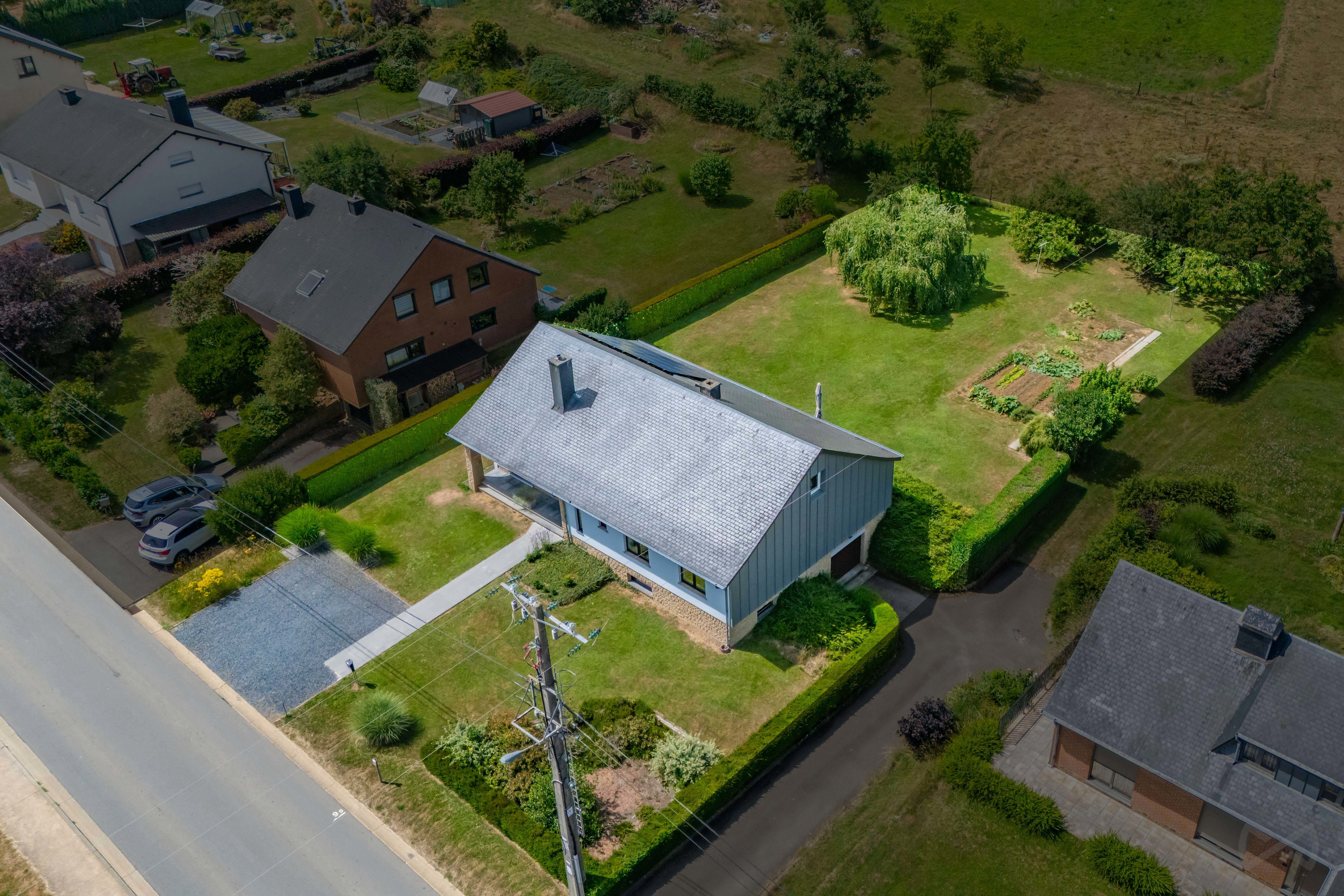 Photo 2 sur 3 pour Maison de quatre chambres à Meix-le-tige