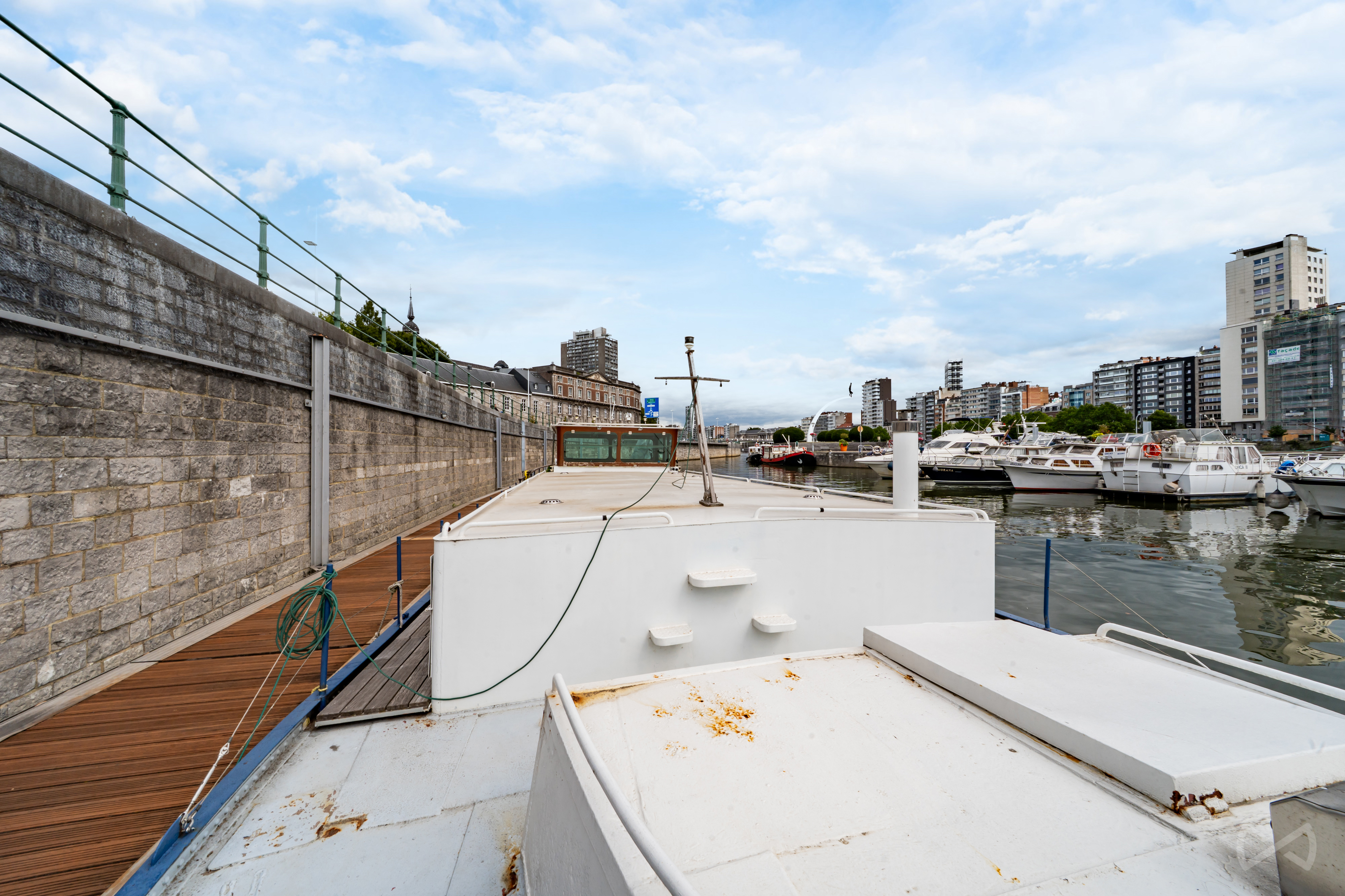 Picture 2 of 4 for Houseboat with one bedroom in Liège