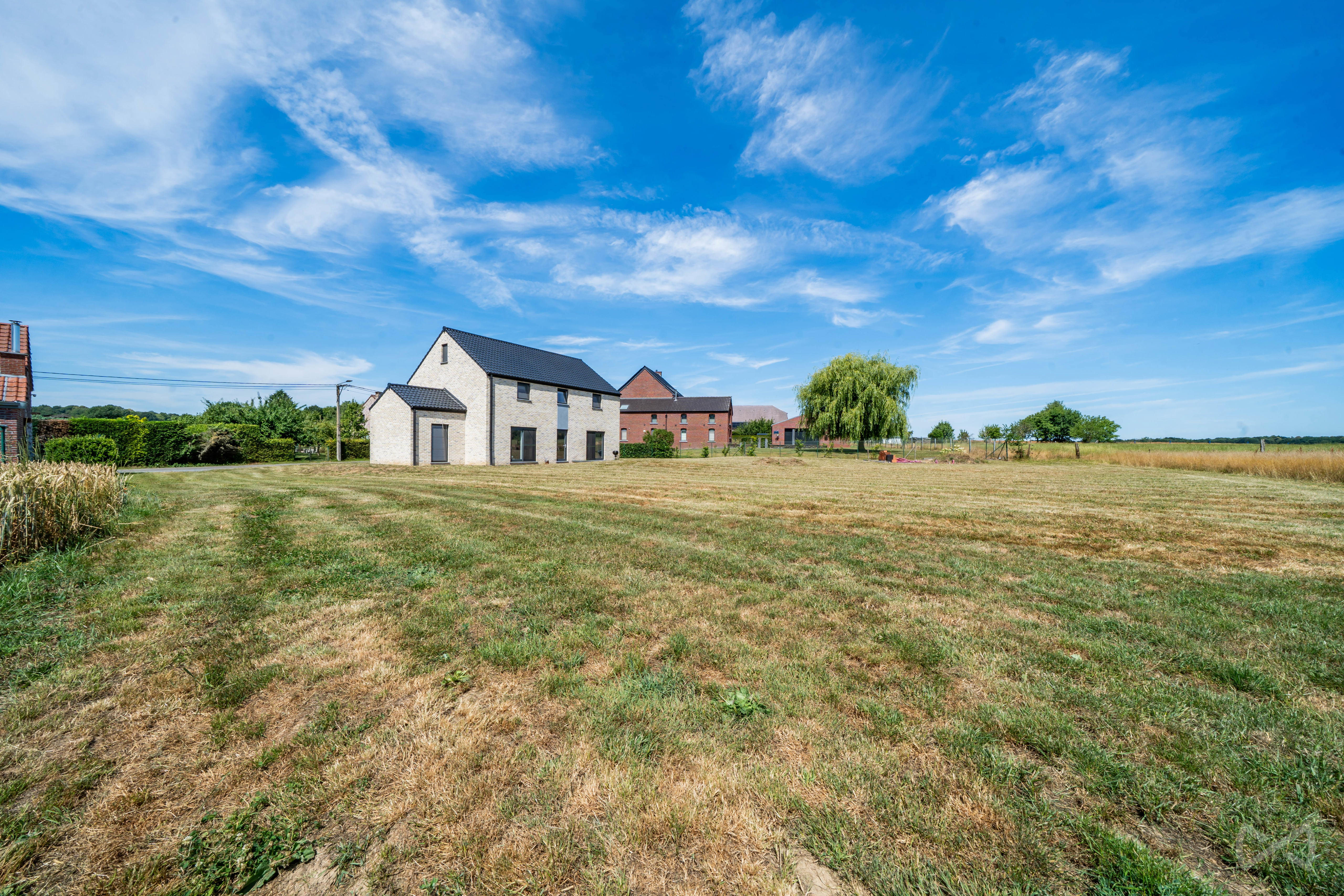 Picture 1 of 4 for Villa with four bedrooms in Bienne-lez-happart