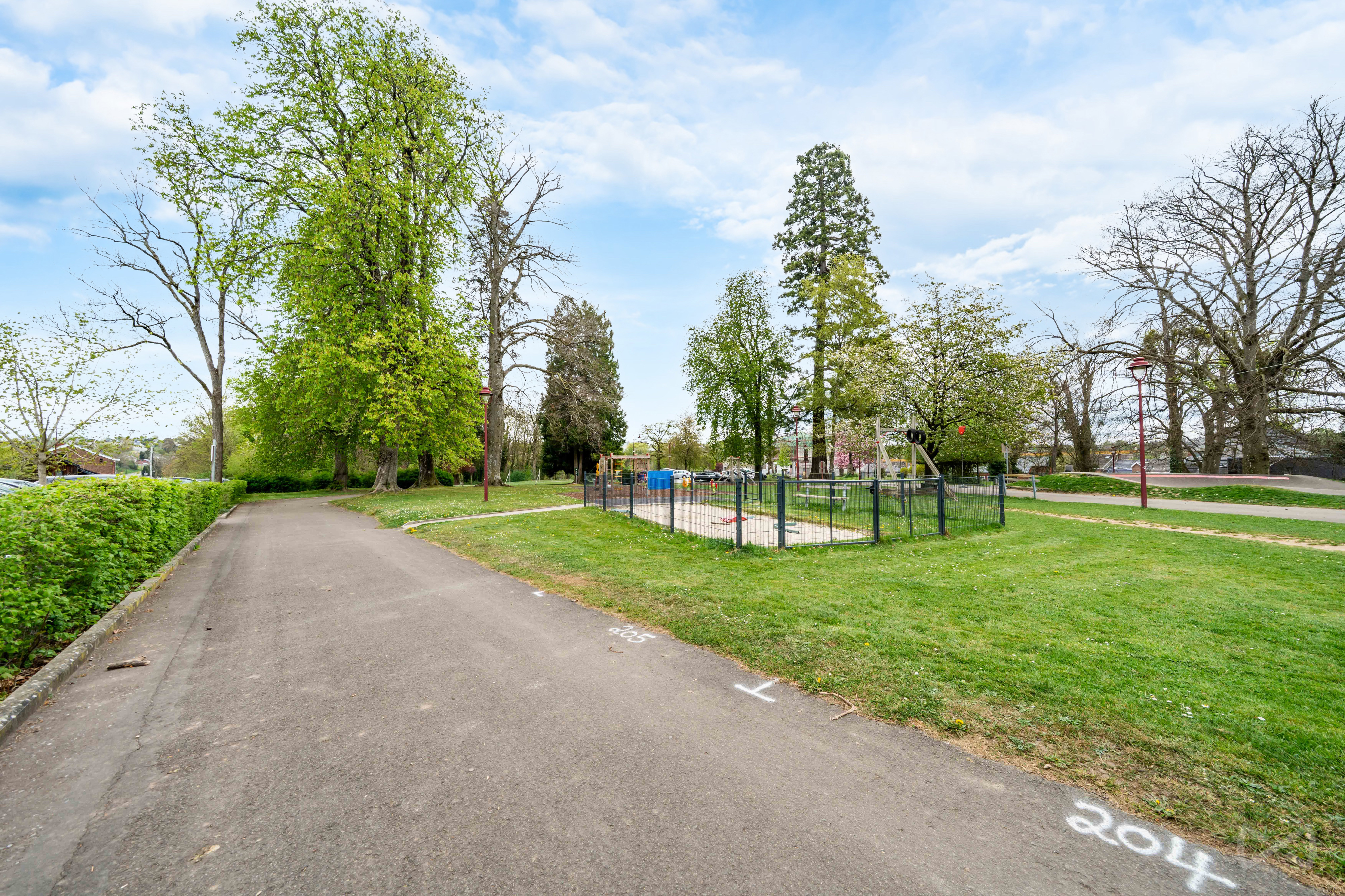 Picture 2 of 4 for Penthouse with two bedrooms in Sprimont