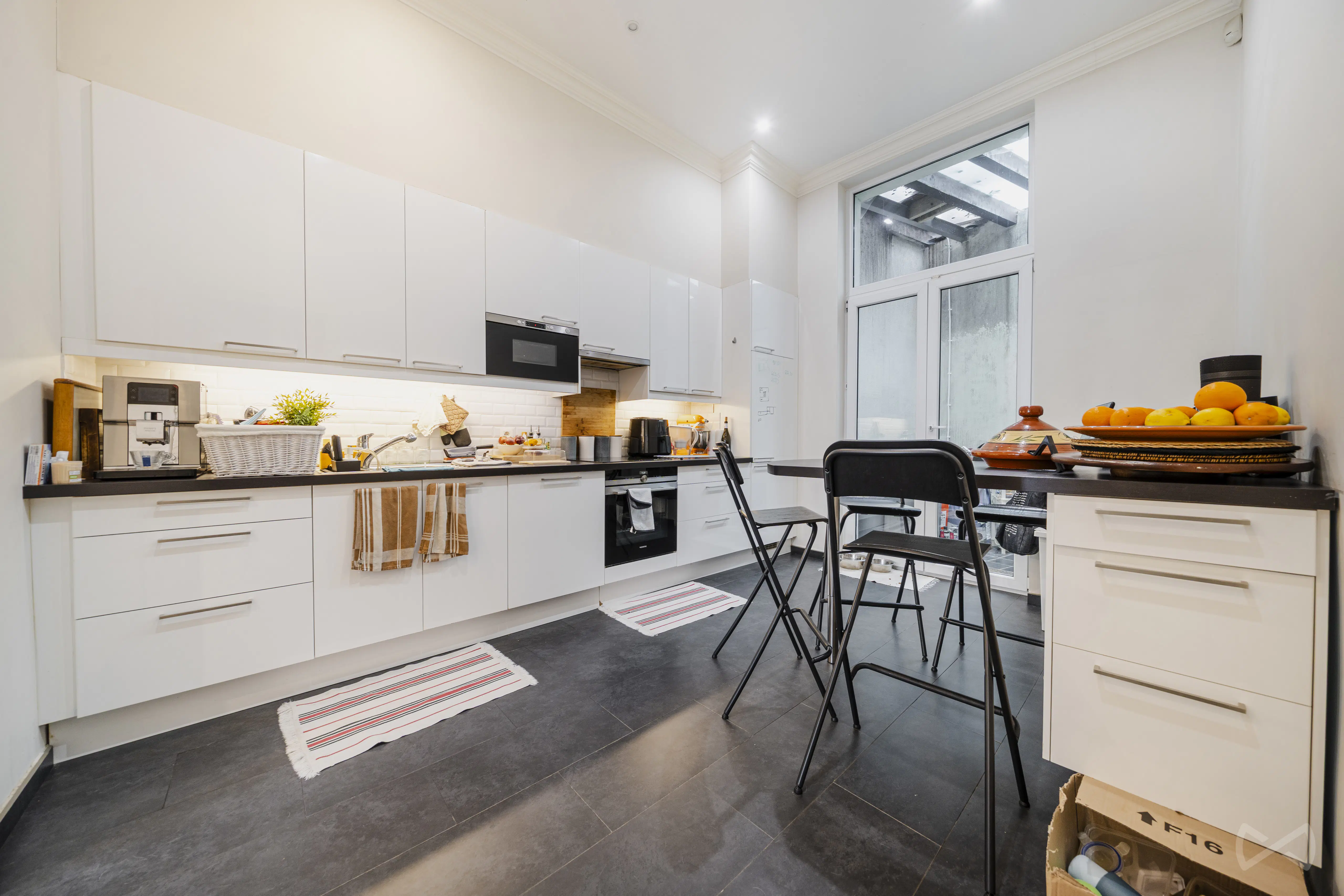 Picture 1 of 4 for House with four bedrooms in Etterbeek
