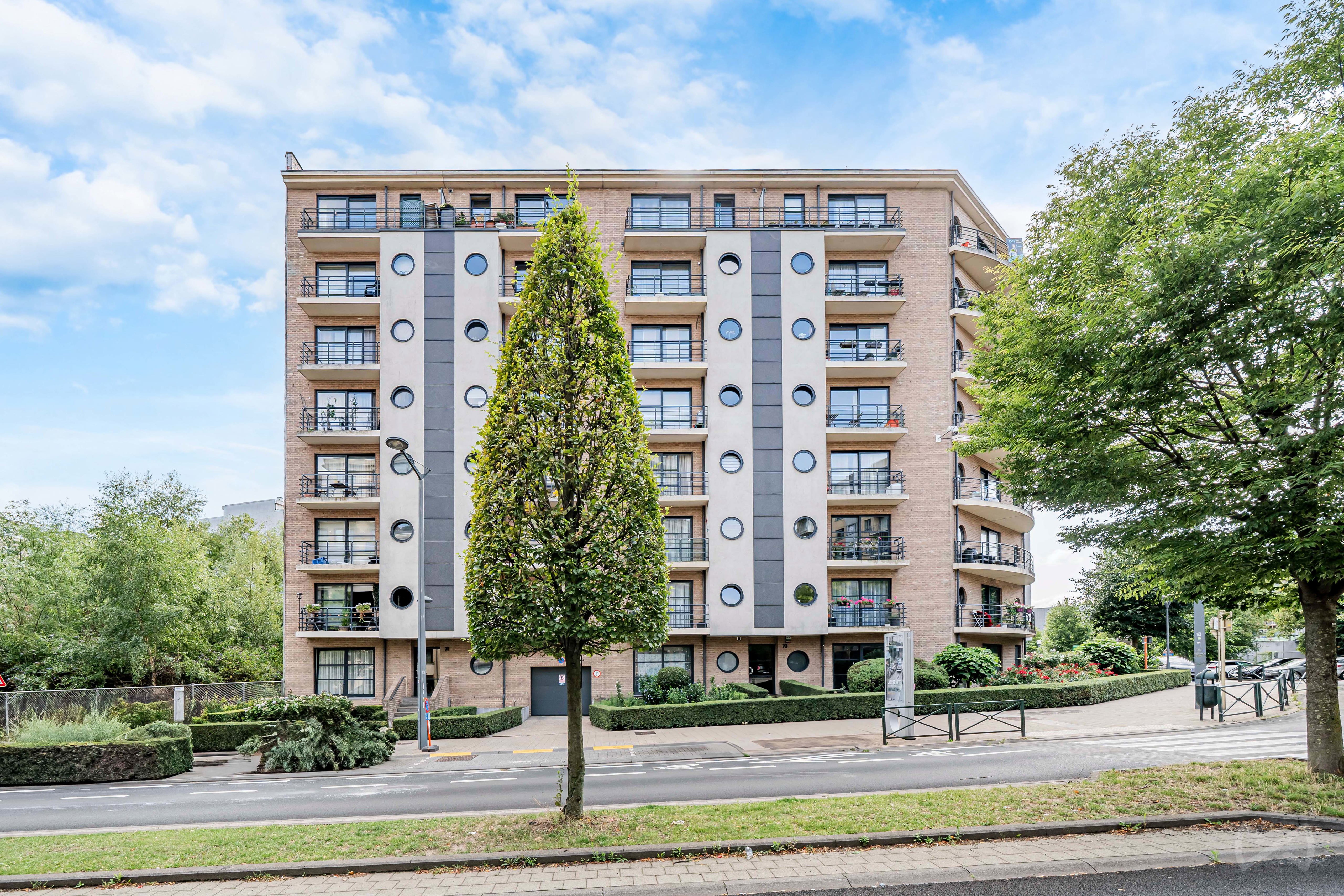 Picture 2 of 3 for Penthouse with four bedrooms in Koekelberg