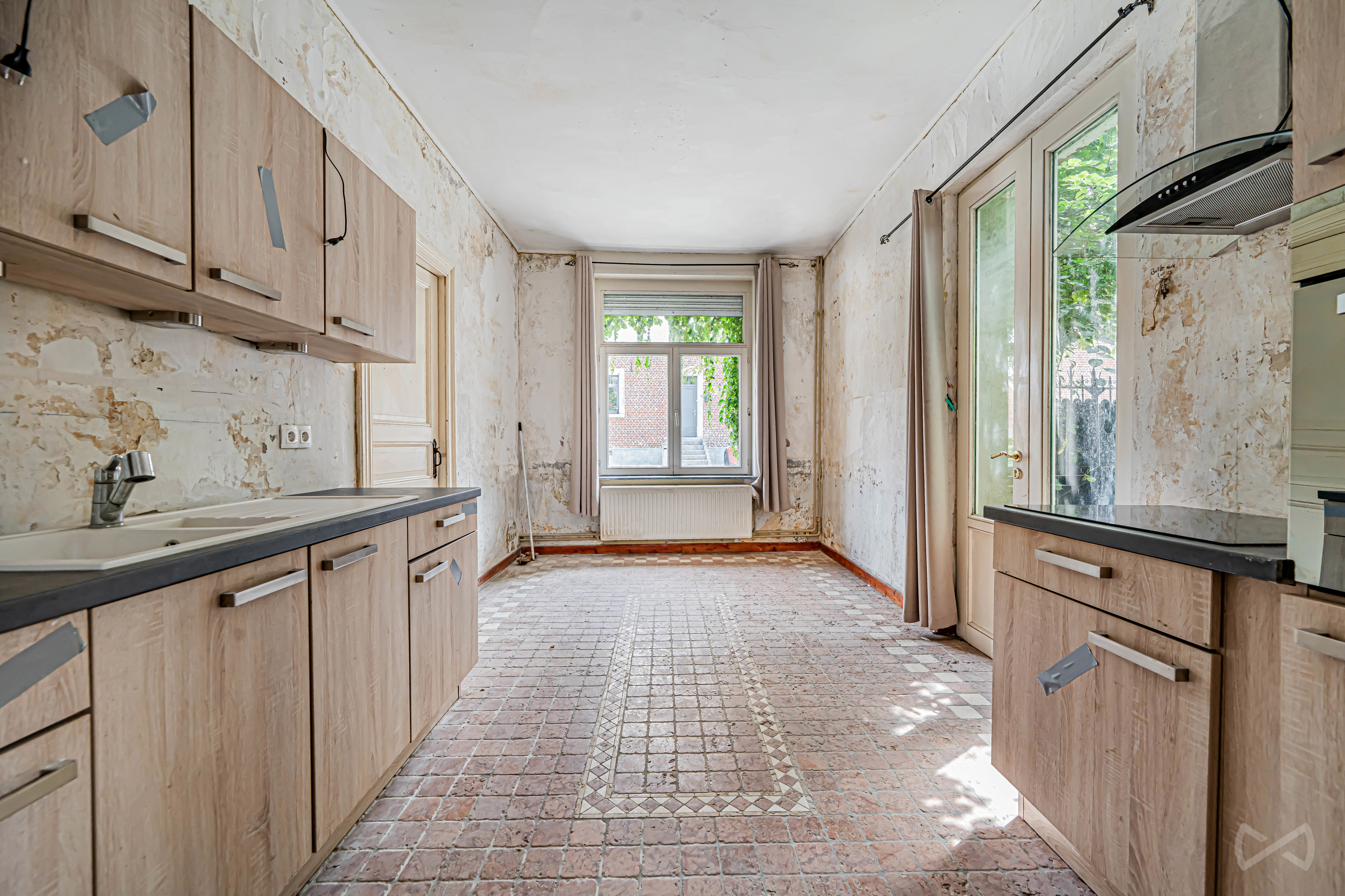 Picture 3 of 4 for House with six bedrooms in Trognée