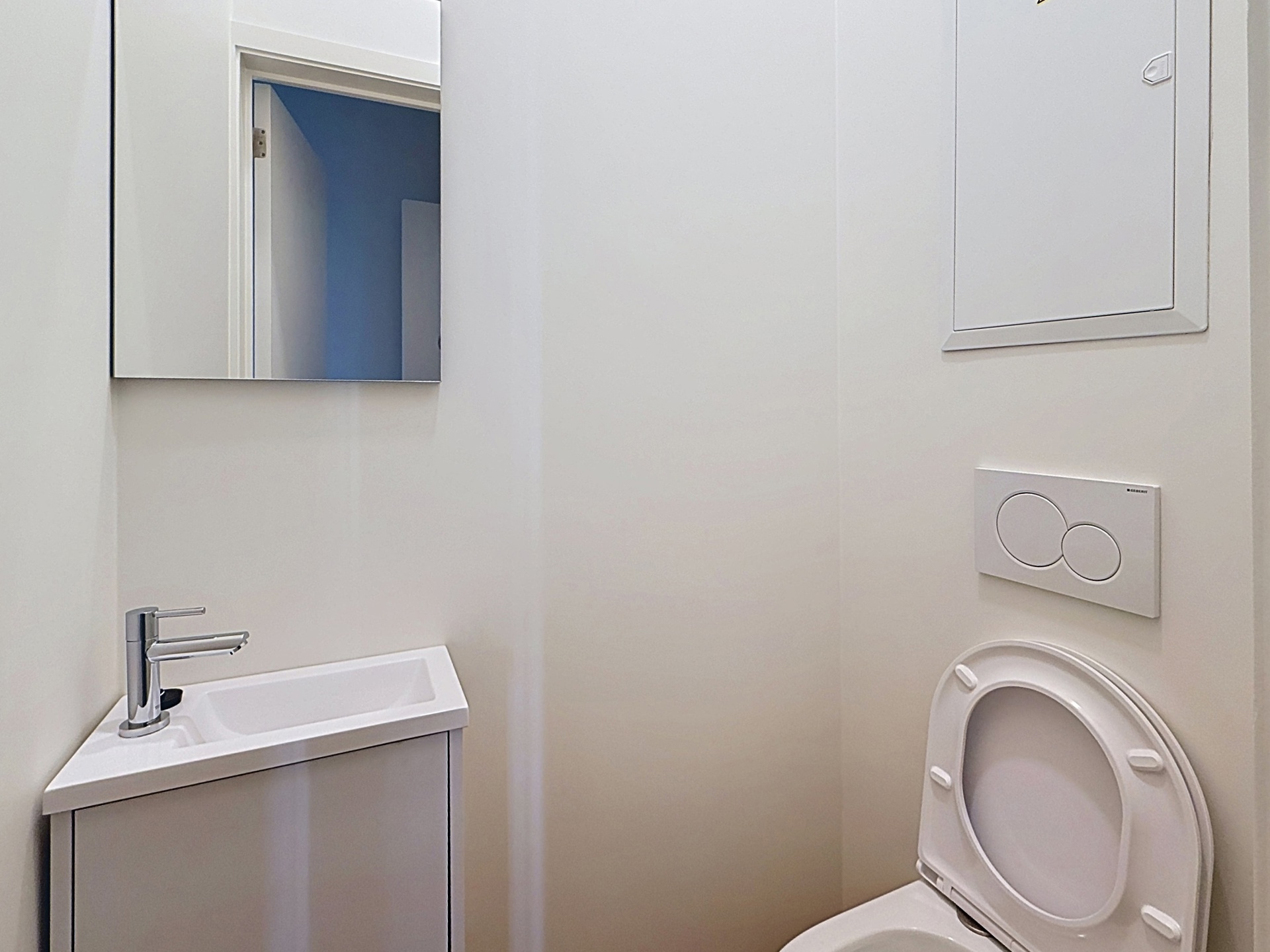 Picture 4 of 4 for Flat with two bedrooms in Ath
