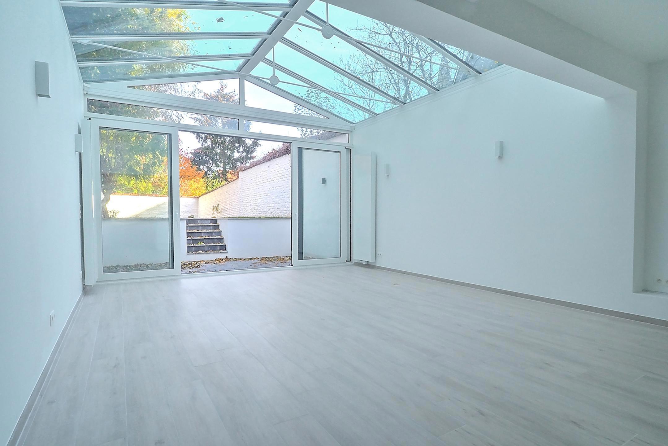 Picture 2 of 3 for Duplex with three bedrooms in Woluwe-Saint-Lambert