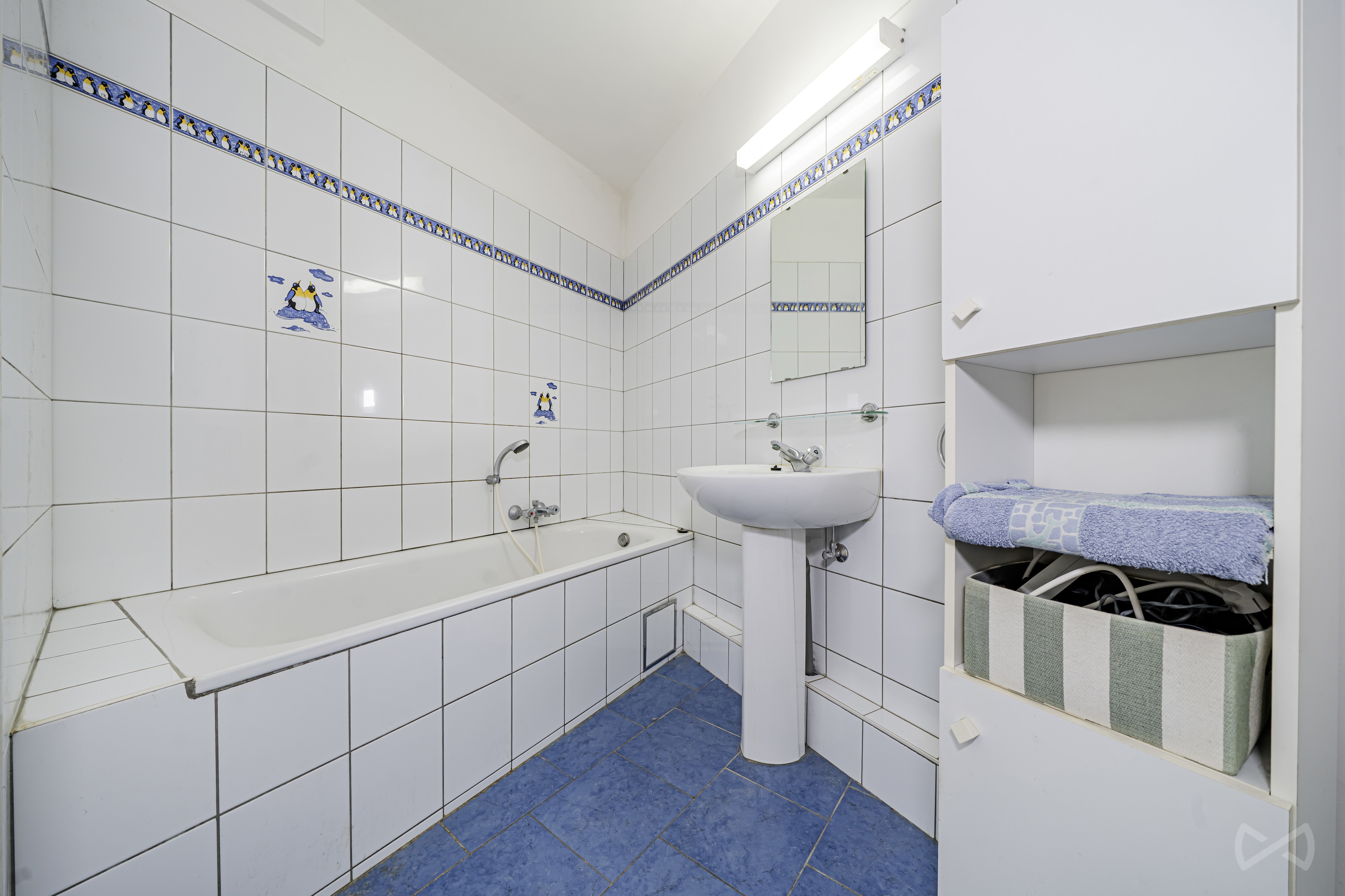 Picture 4 of 4 for Apartment block with five bedrooms in Florennes