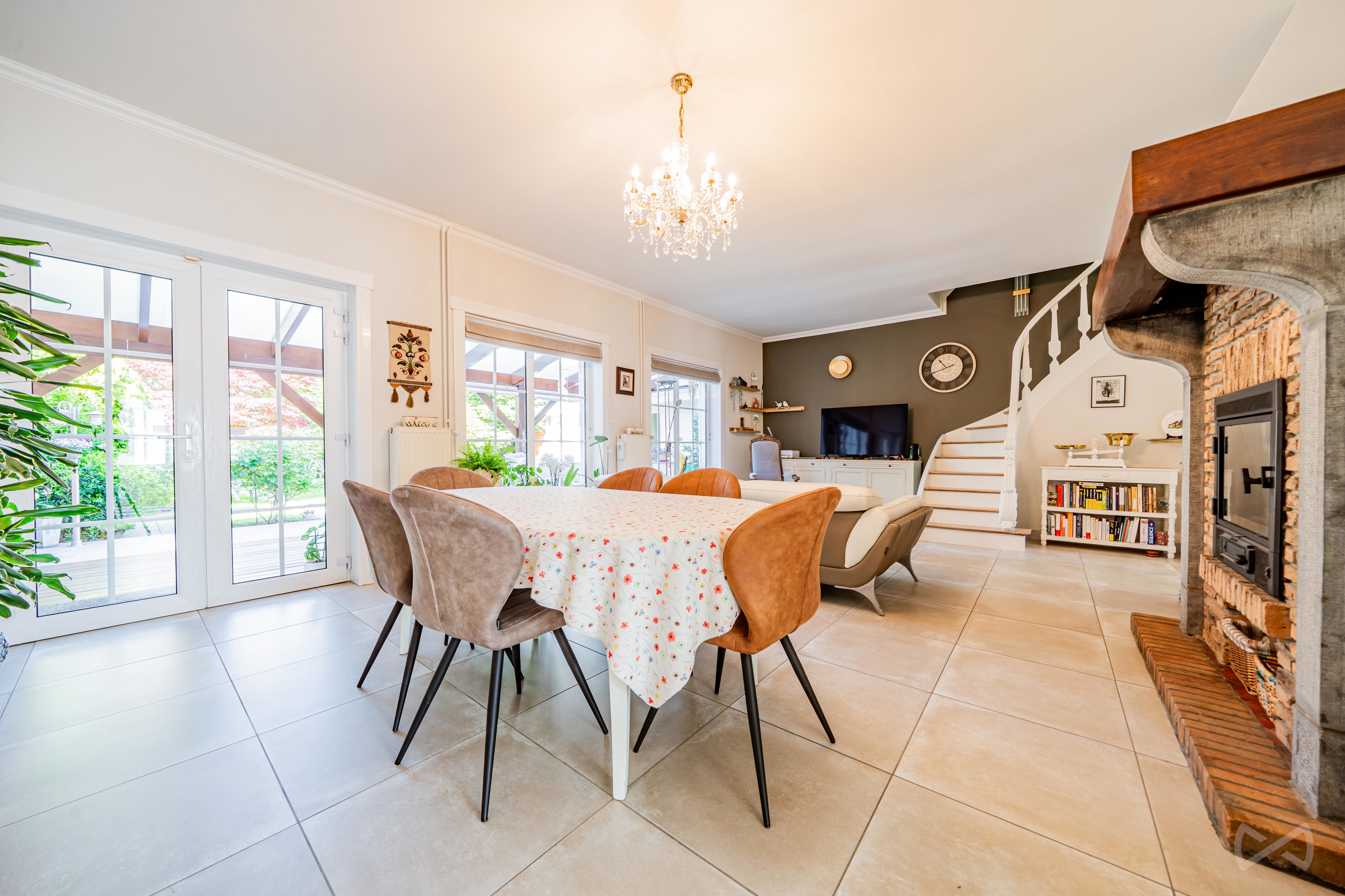 Picture 2 of 3 for Charming house with four bedrooms in Mons