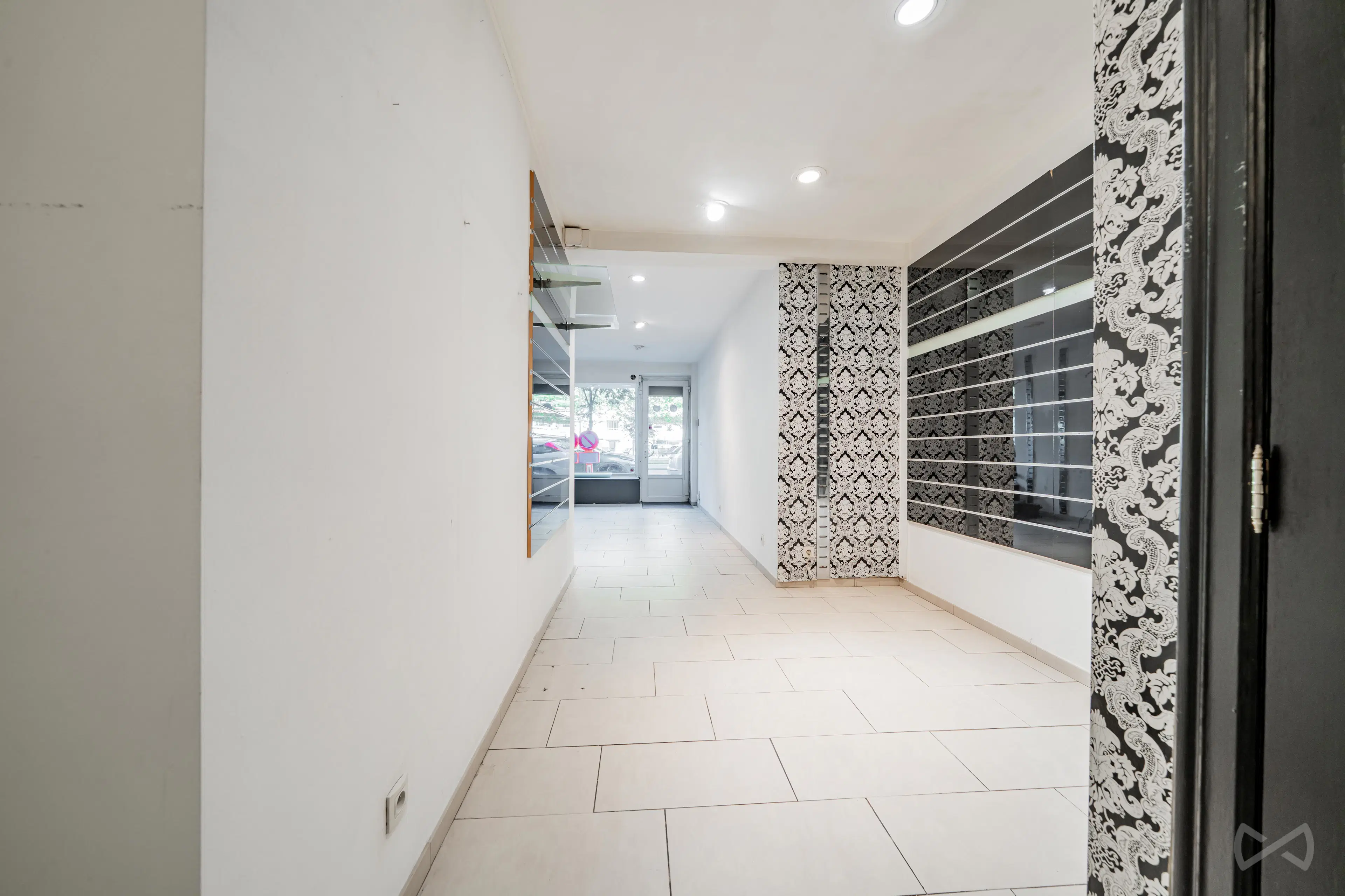 Picture 2 of 4 for Commercial groundfloor in Liège