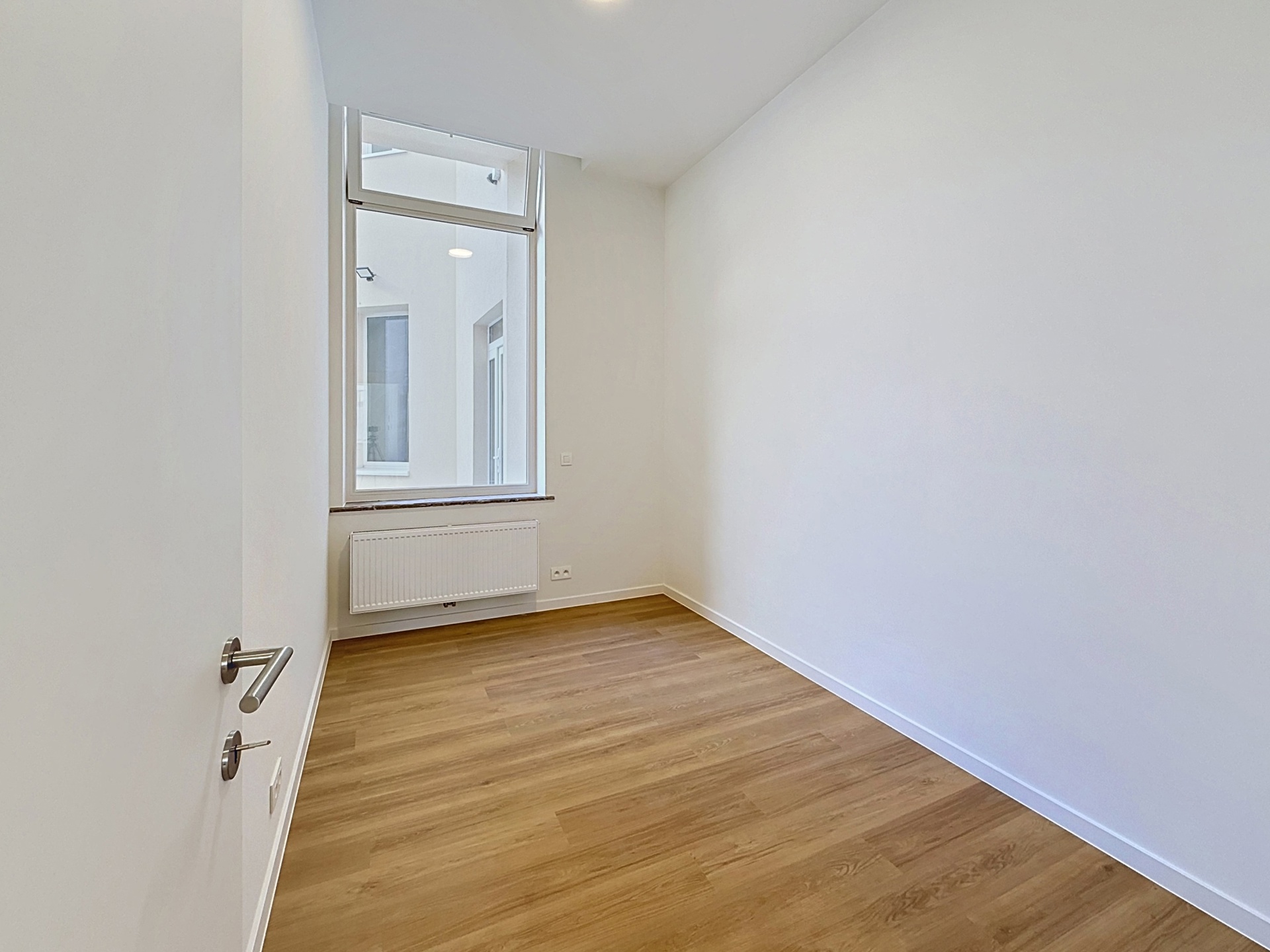 Picture 3 of 4 for Flat with two bedrooms in Ath