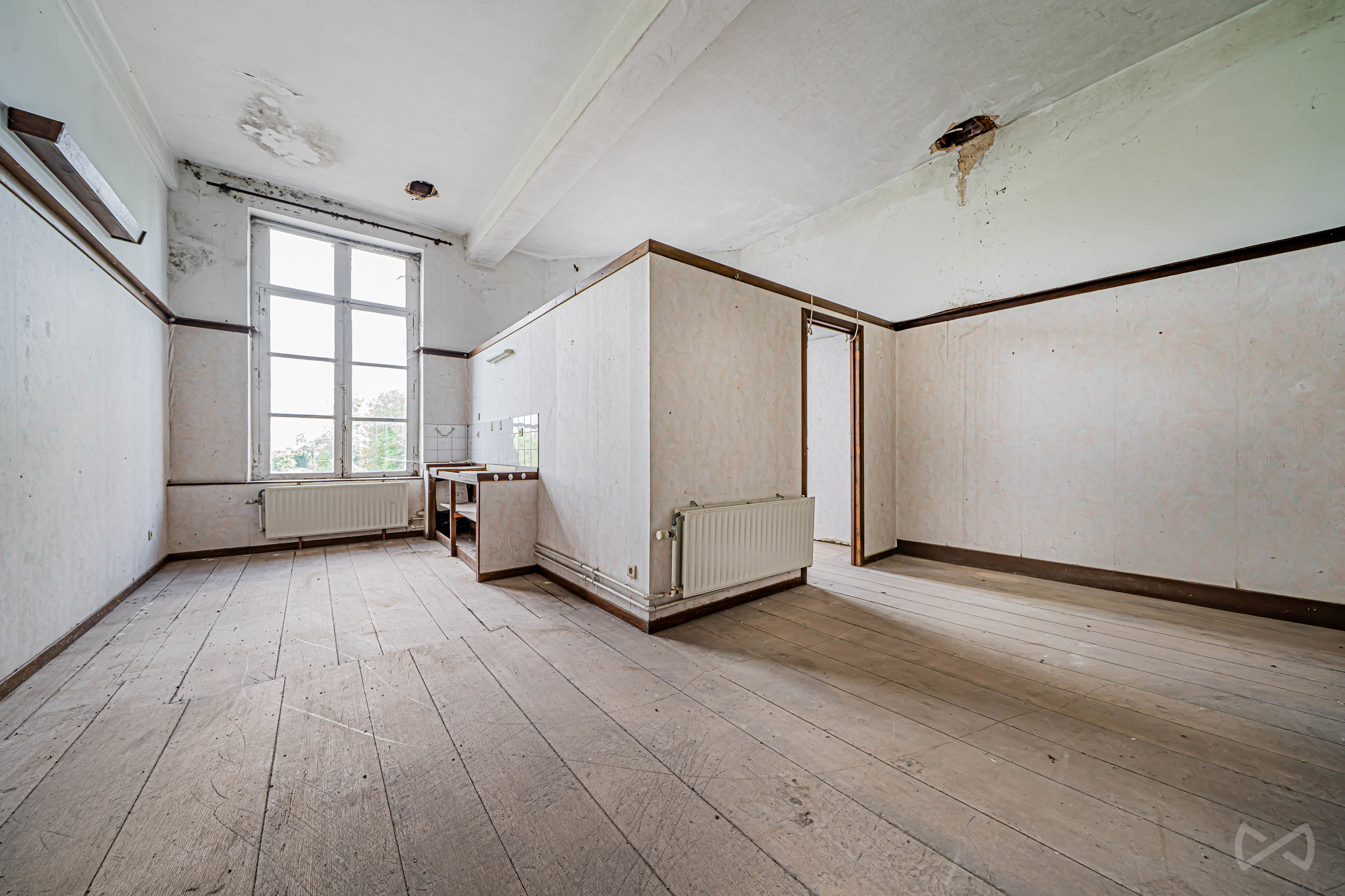 Picture 3 of 4 for Castle with ten bedrooms in Vellereille-le-sec