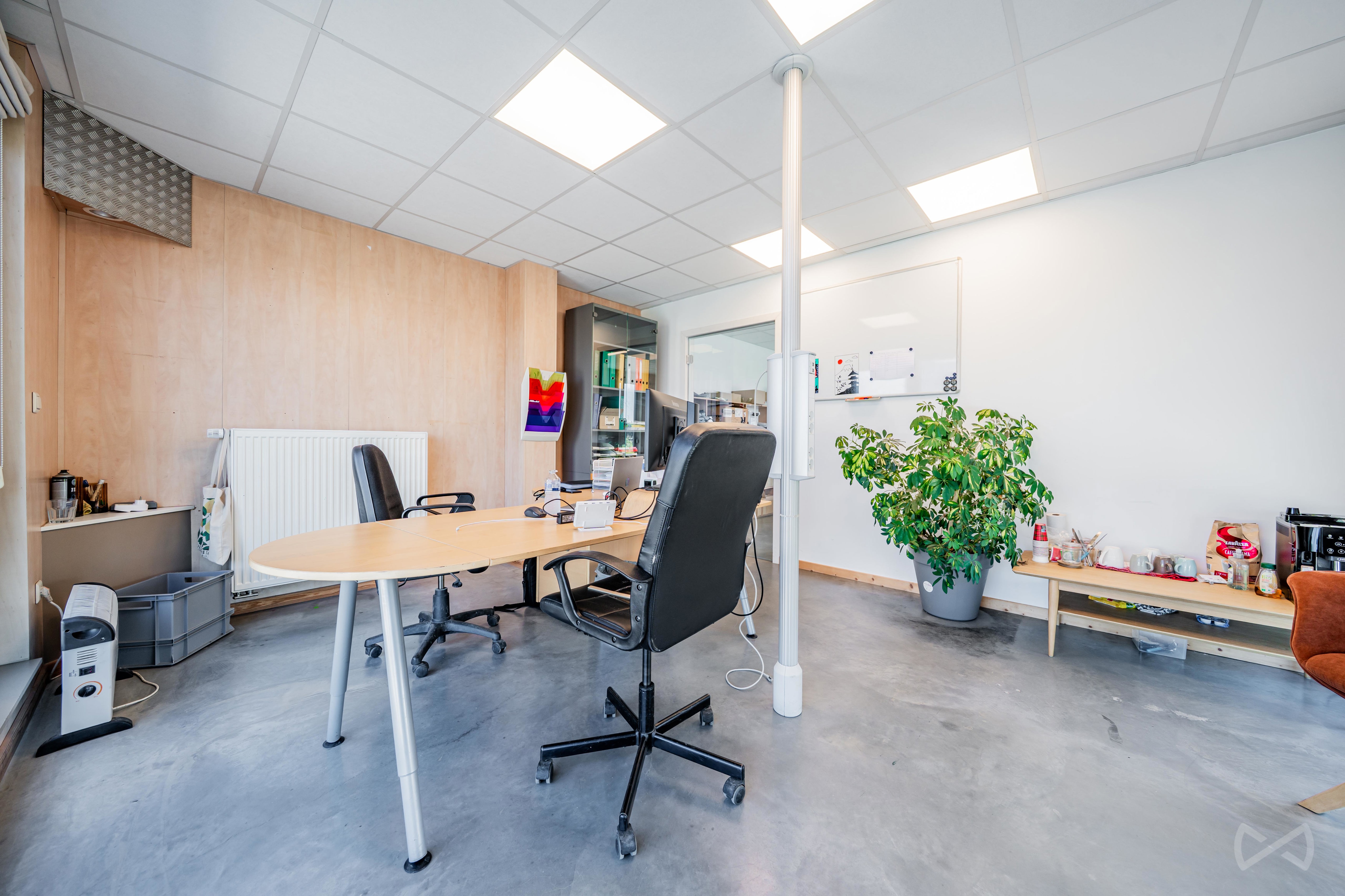 Picture 2 of 4 for Office and warehouse in Vieuxville