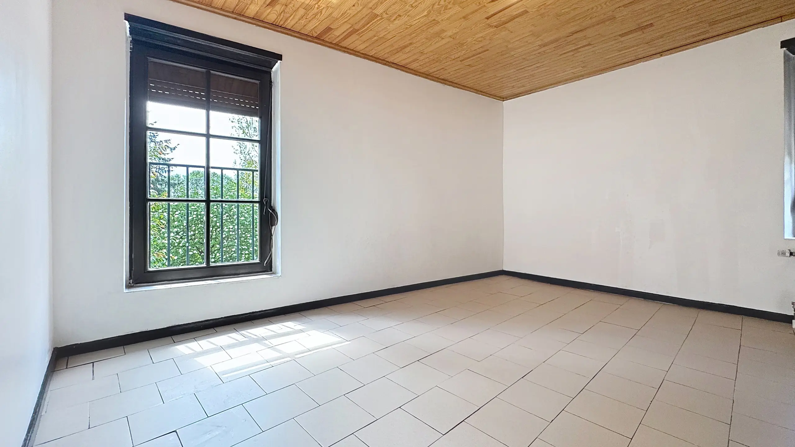 Picture 3 of 4 for Flat with two bedrooms in Turpange