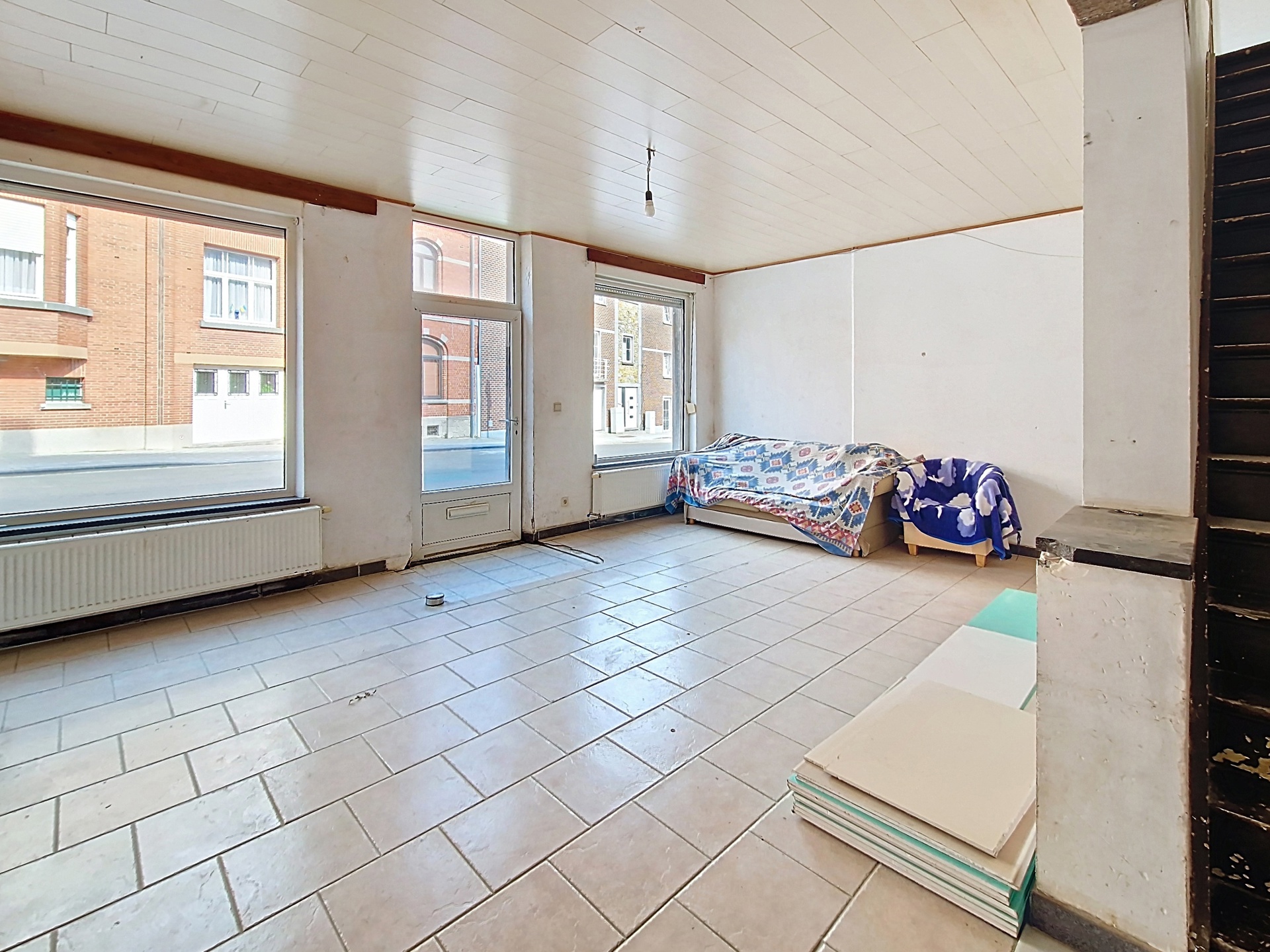 Photo 2 sur 3 pour Maison de quatre chambres à Écaussinnes