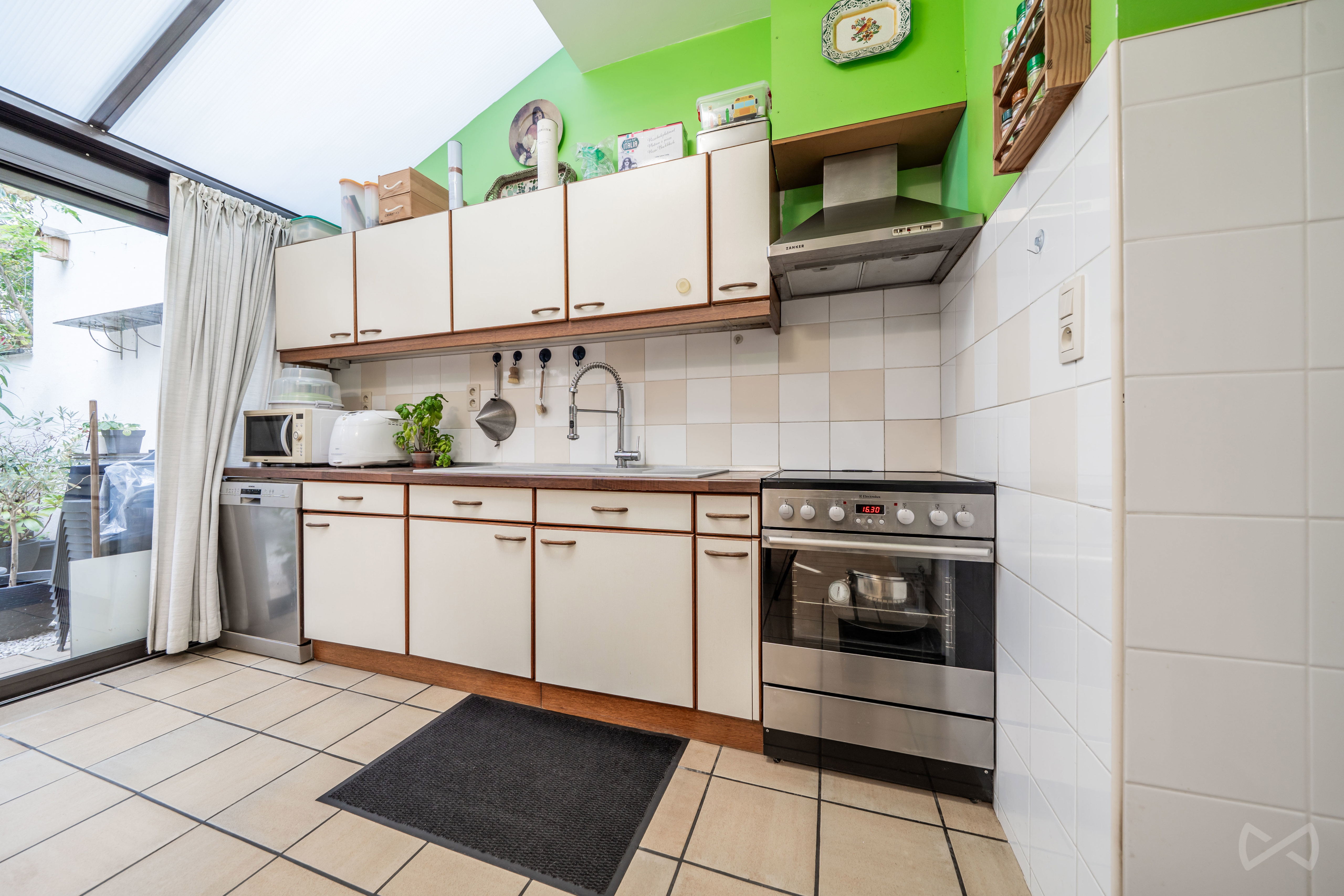 Photo 3 sur 3 pour Maison de quatre chambres à Molenbeek-saint-jean