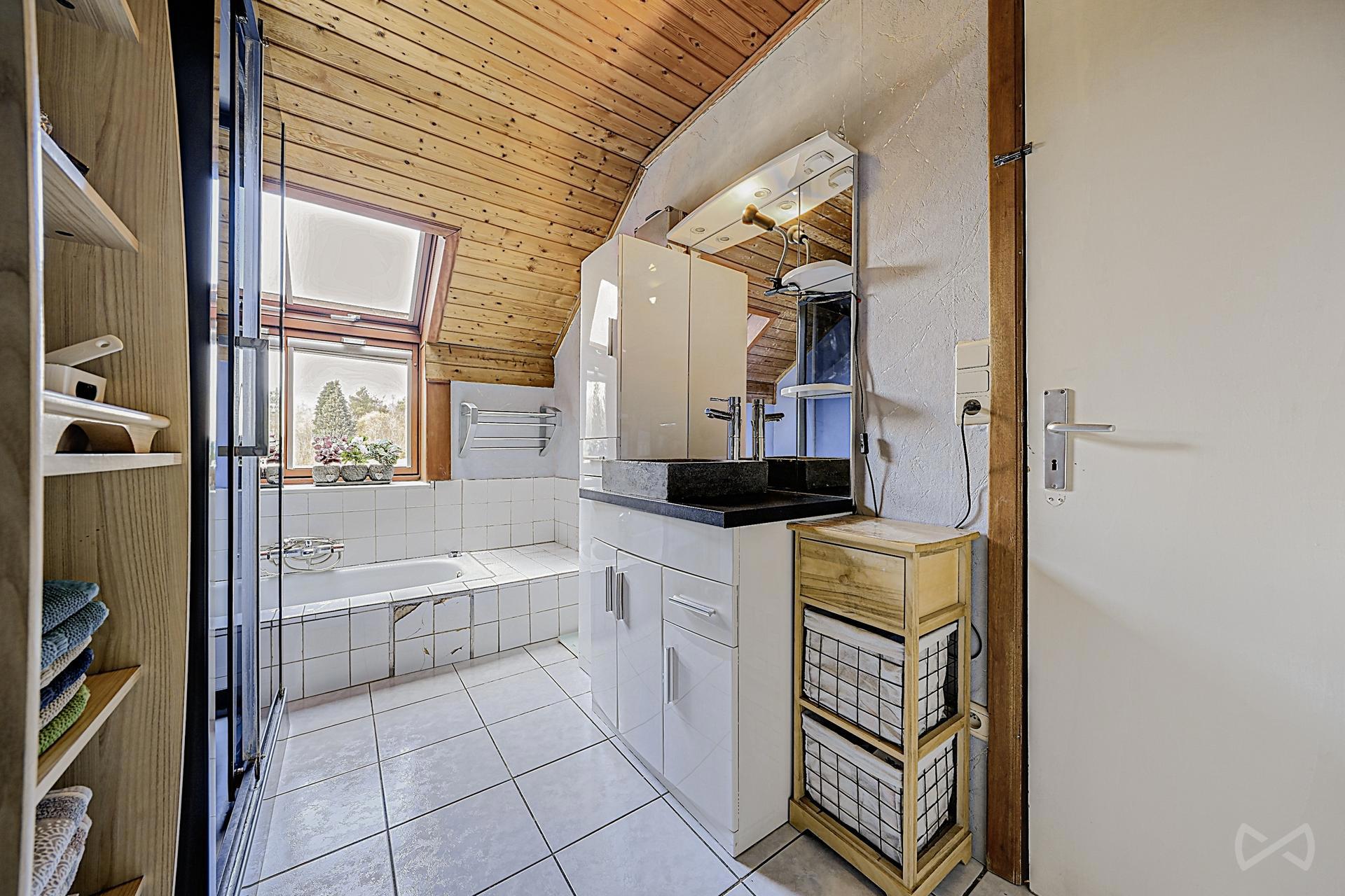 Foto 1 van 4 van Huis met vijf slaapkamers in Sart-dames-avelines