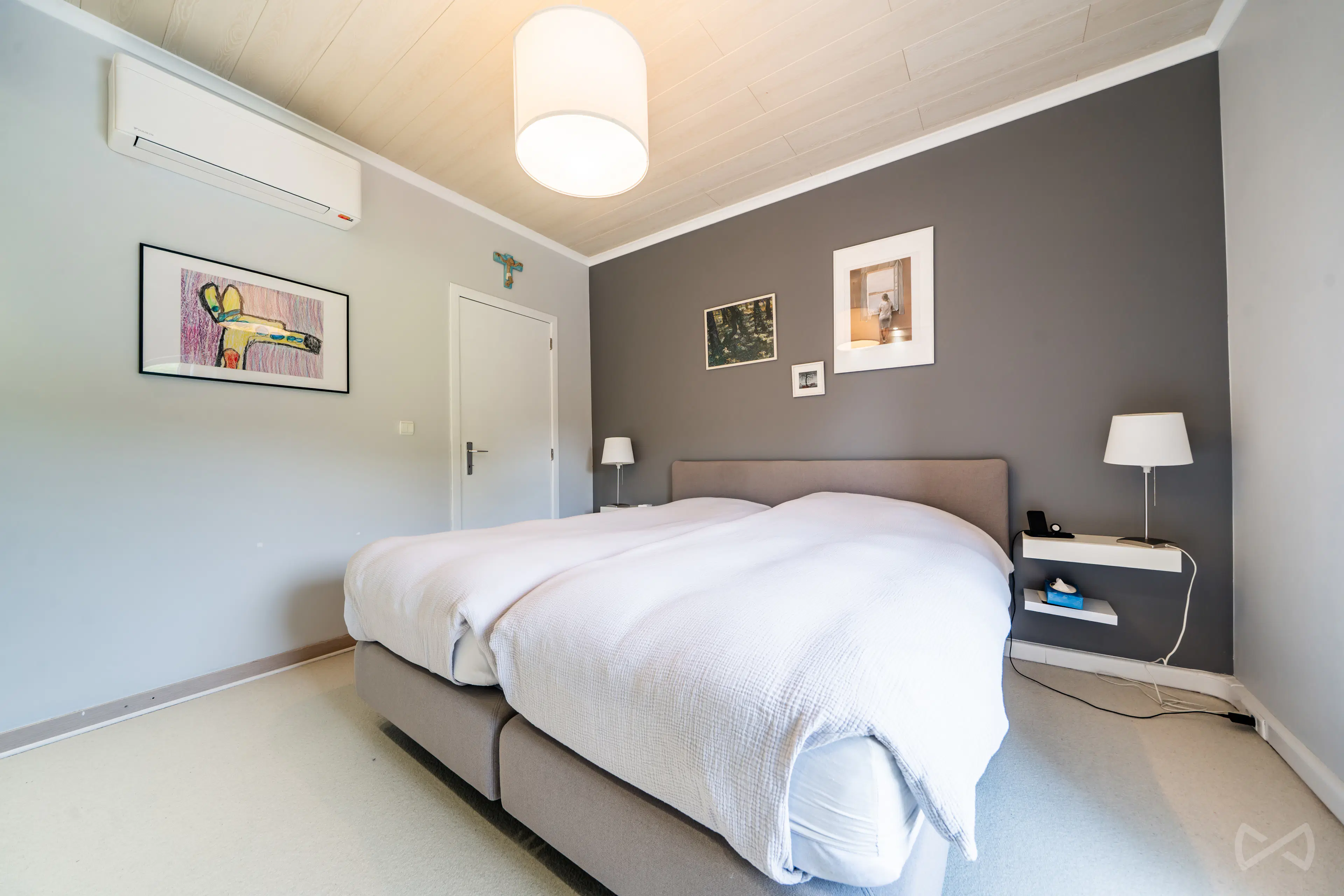 Picture 4 of 4 for House with five bedrooms in Mont-sur-marchienne