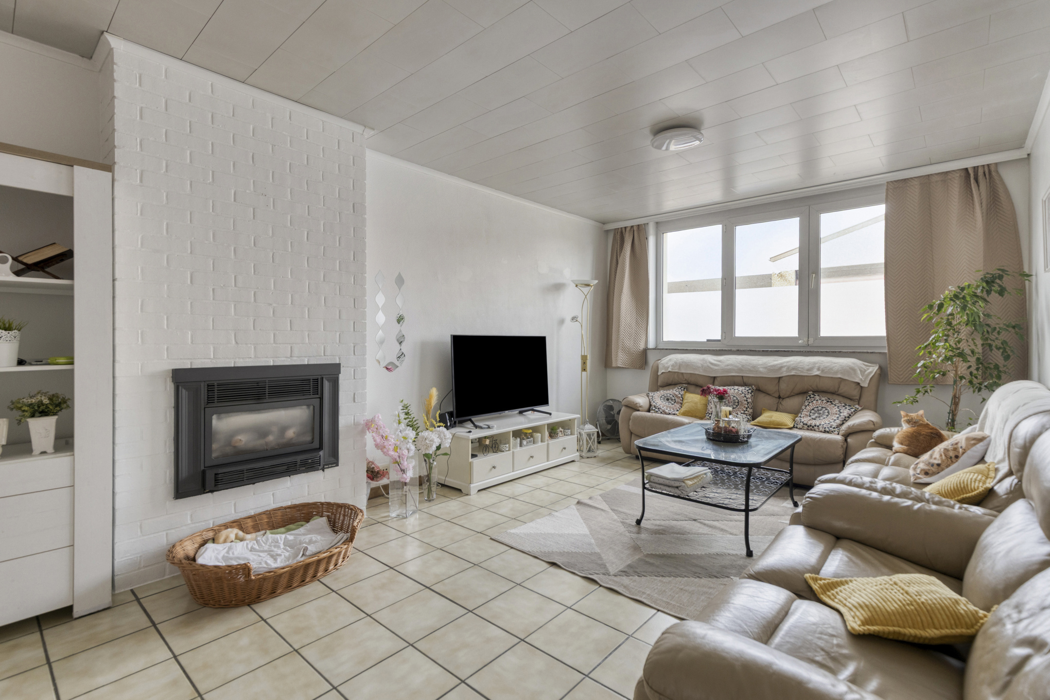 Picture 1 of 4 for Apartment block with six bedrooms in Dilbeek