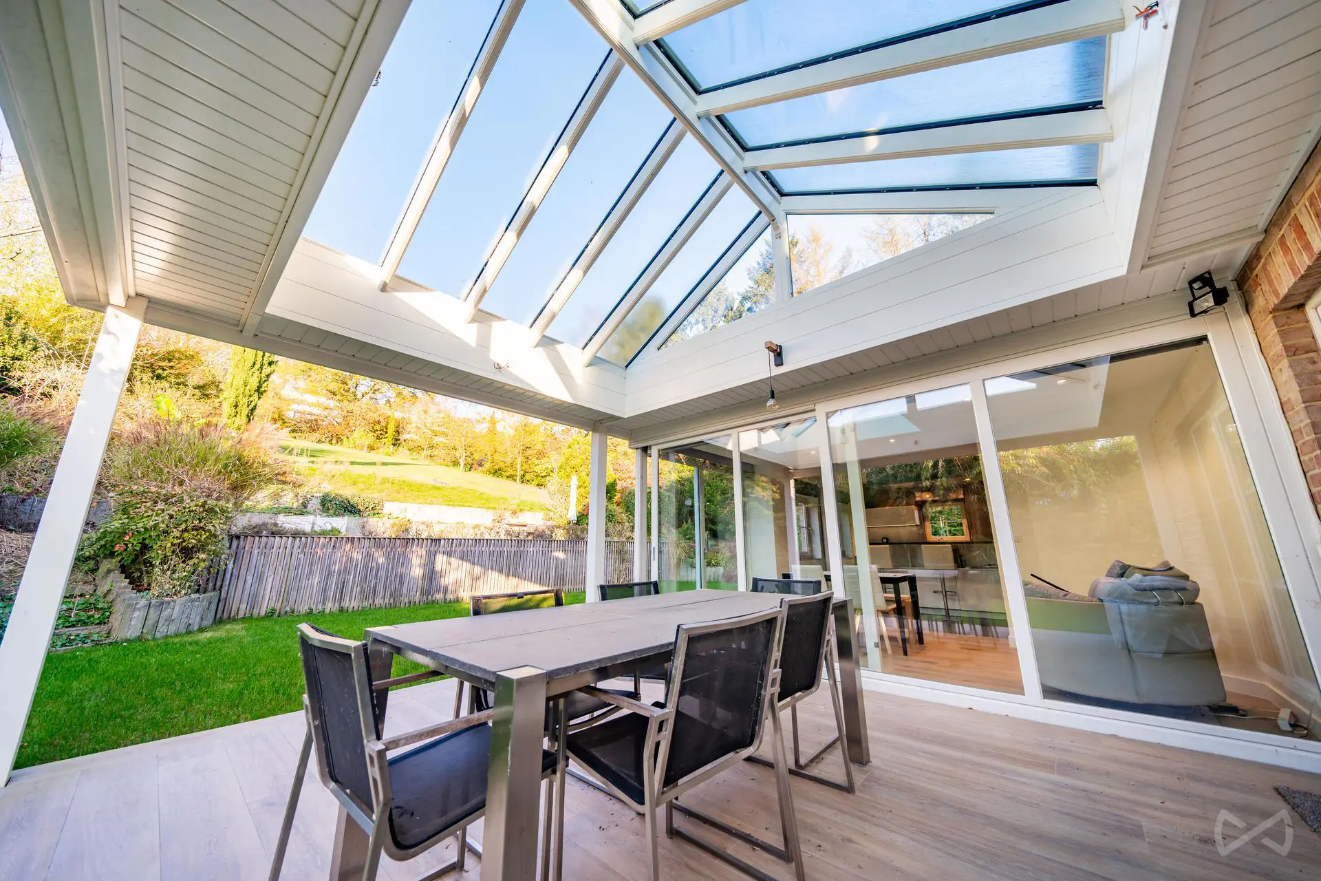 Picture 2 of 4 for House with five bedrooms in Court-saint-Étienne