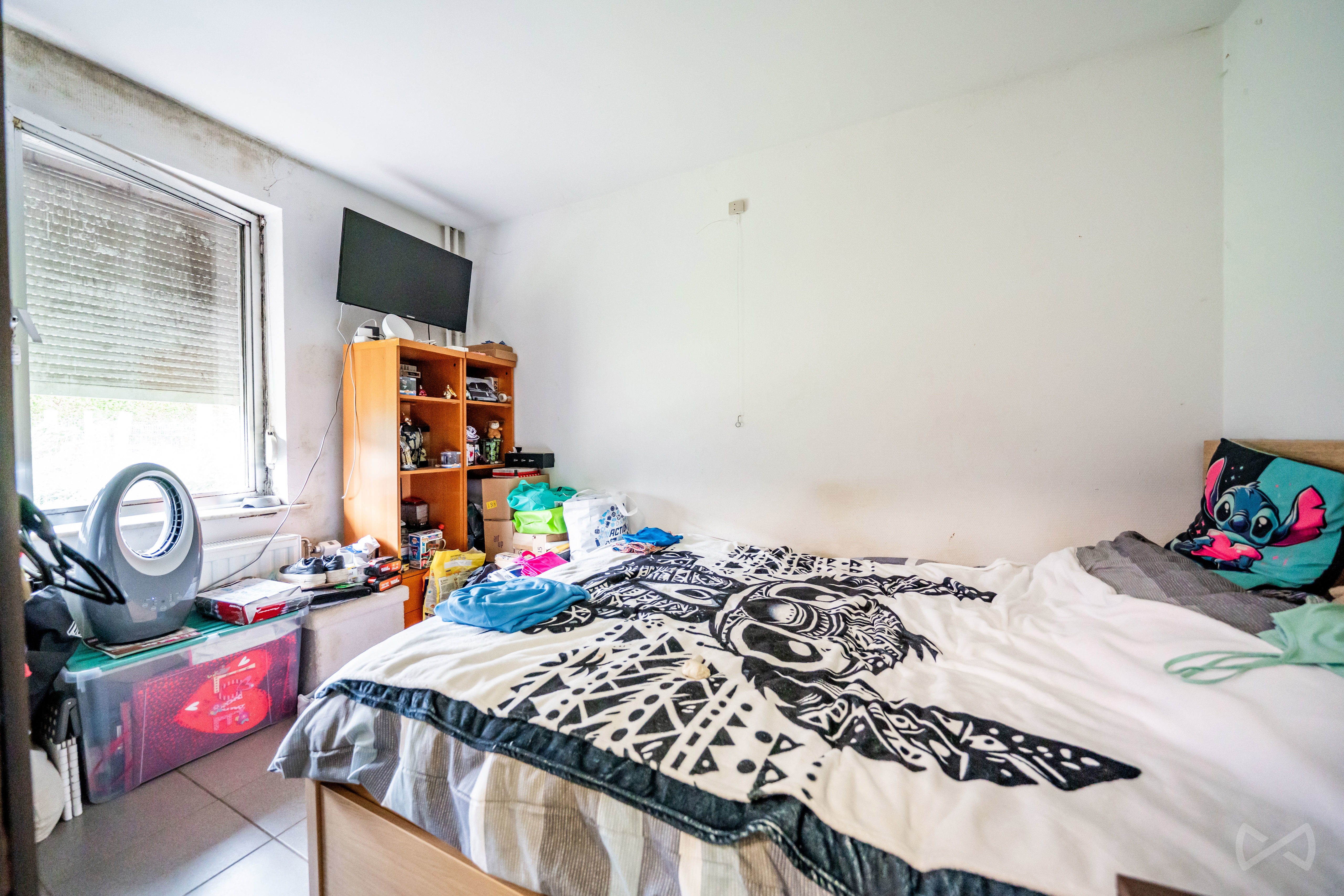Picture 3 of 4 for Apartment block with five bedrooms in Marcinelle