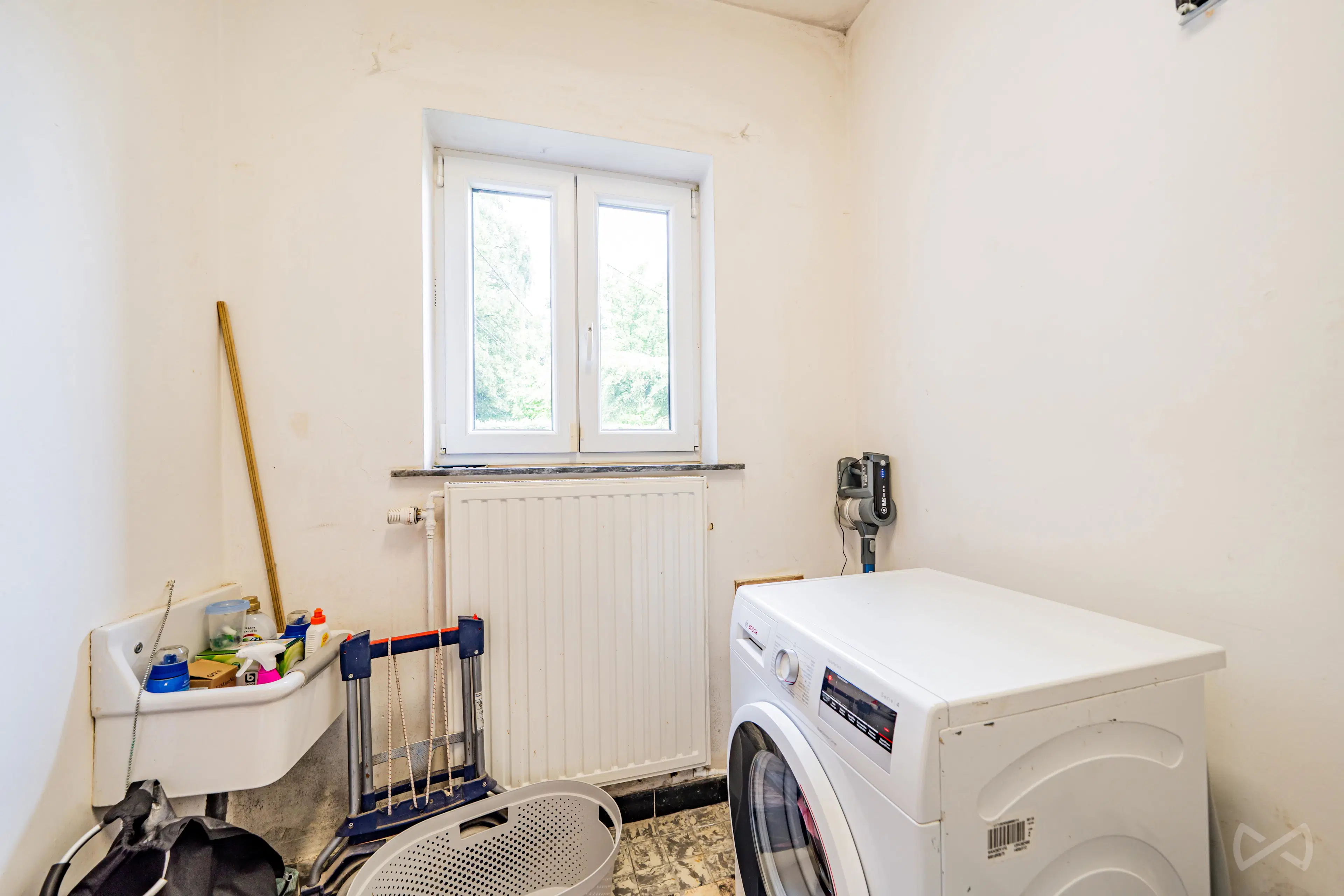Photo 1 sur 4 pour Maison de cinq chambres à Baudour