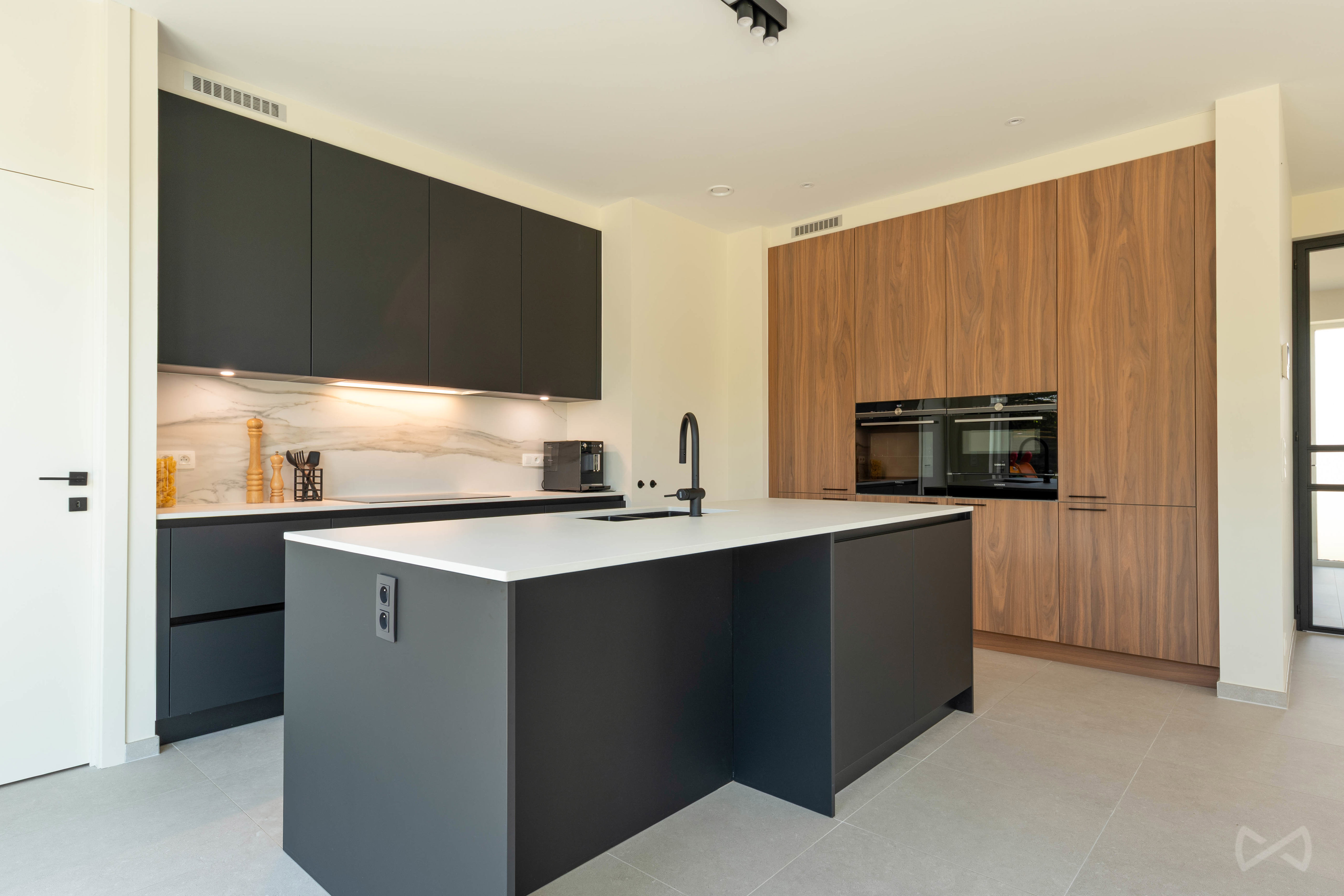 Picture 2 of 4 for Villa with six bedrooms in Bierbeek