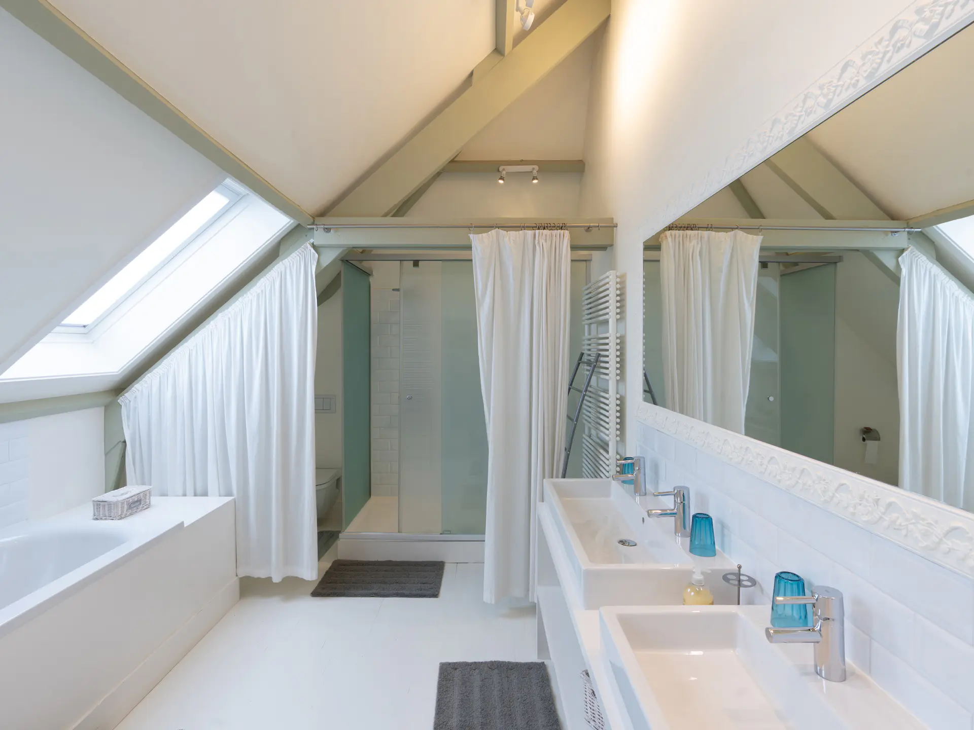 Picture 4 of 4 for Exceptional house with 12 bedrooms in Beauraing