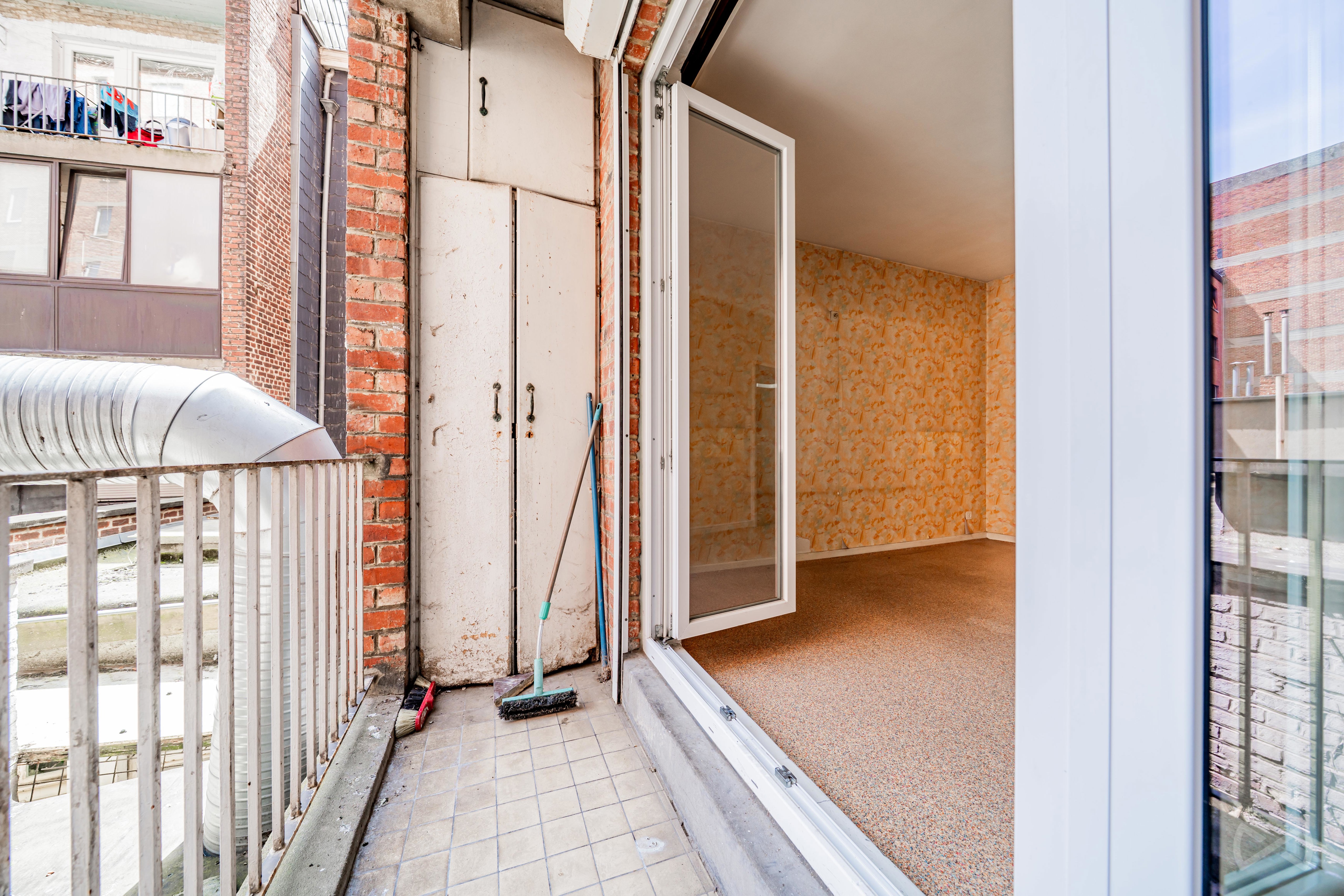 Picture 1 of 4 for Flat with two bedrooms in Charleroi