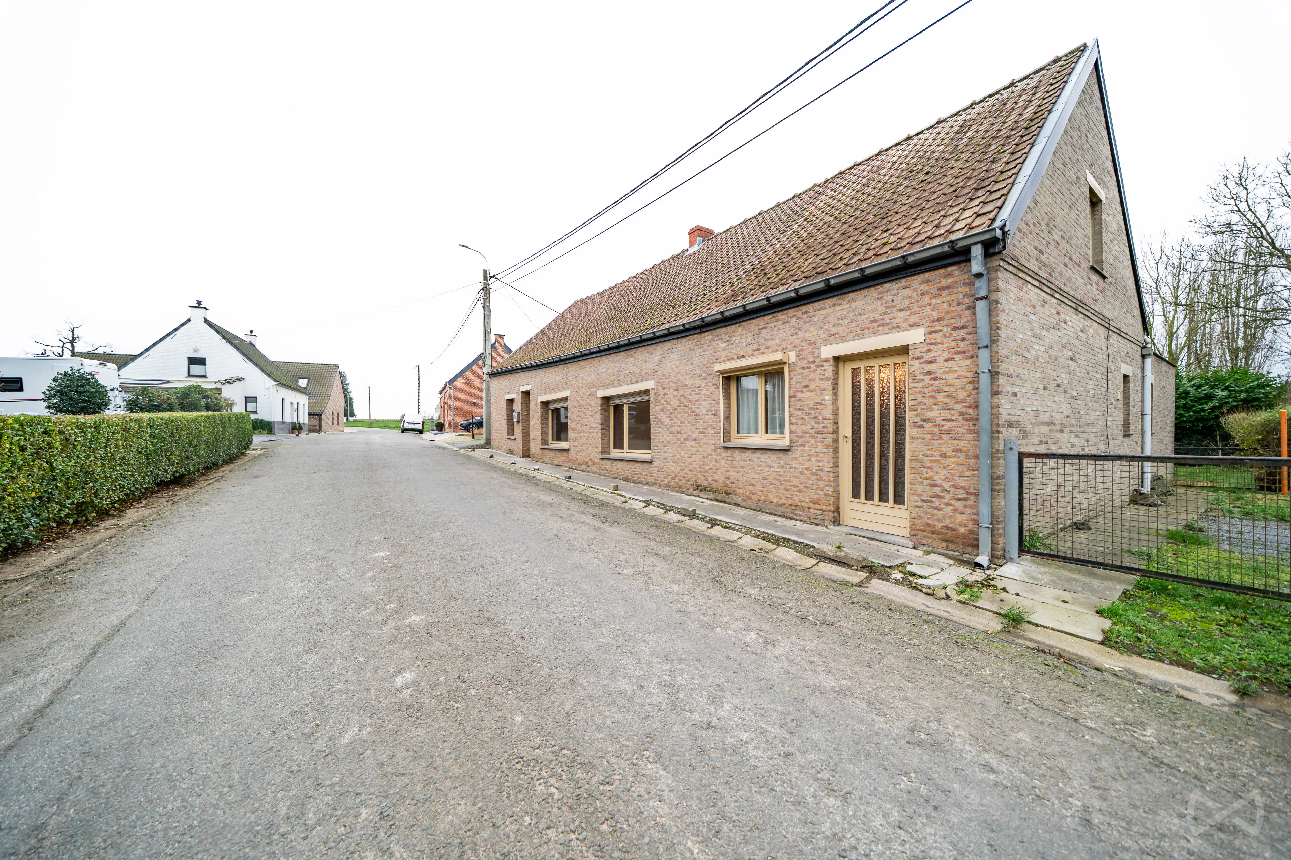 Picture 1 of 4 for House with one bedroom in Anvaing