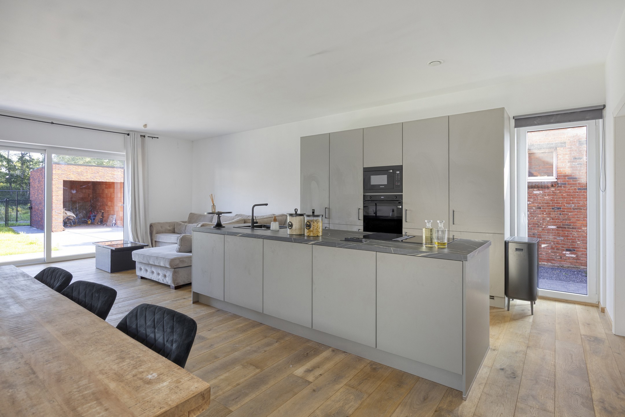 Picture 2 of 3 for House with four bedrooms in Mol