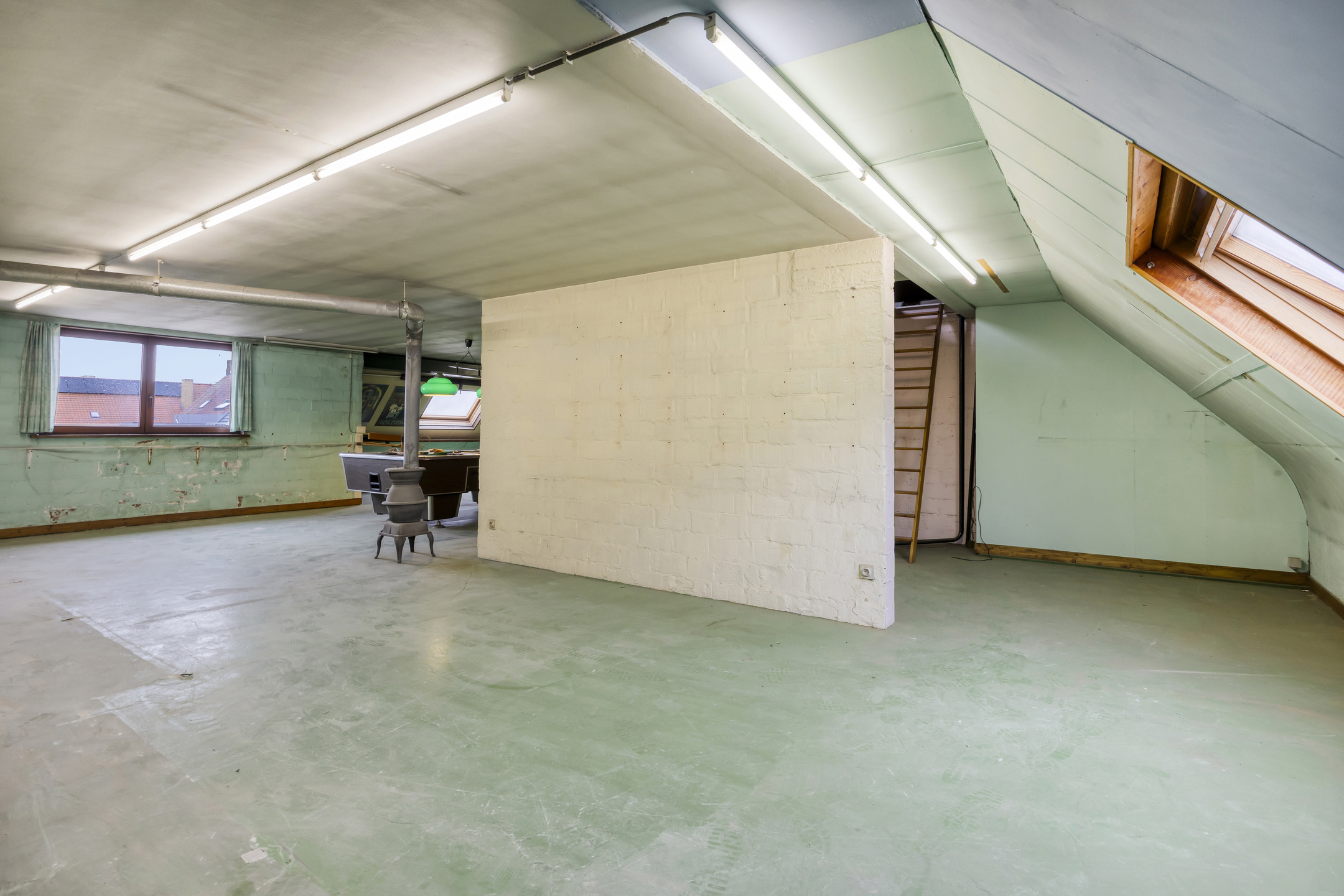 Picture 4 of 4 for Multi-purpose building with six bedrooms in Oostende