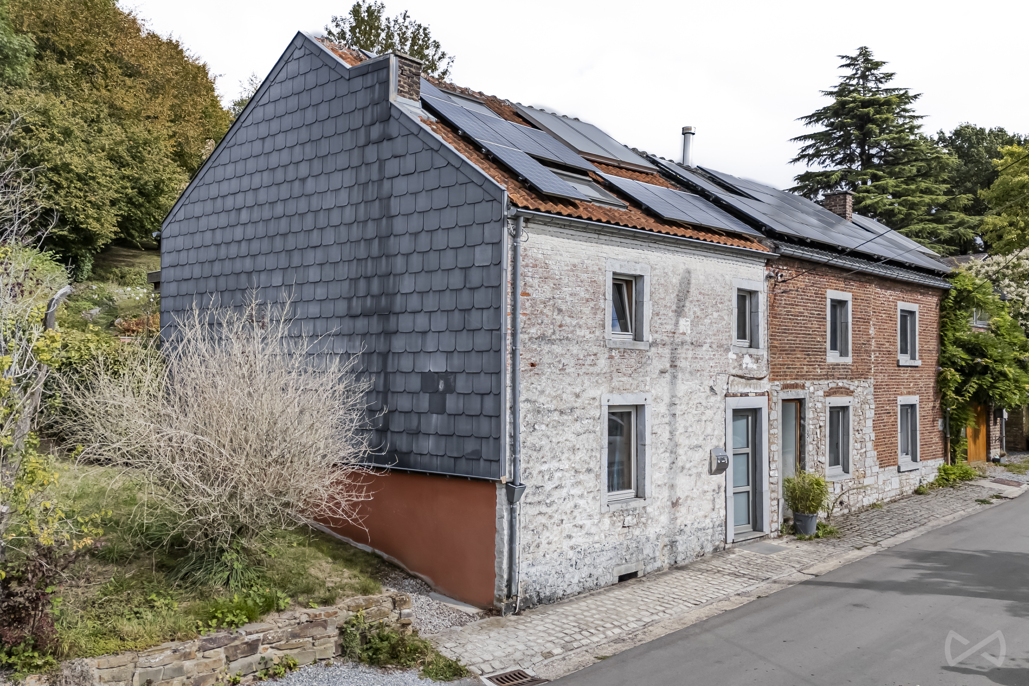 Picture 2 of 3 for House with three bedrooms in Mont-sur-marchienne