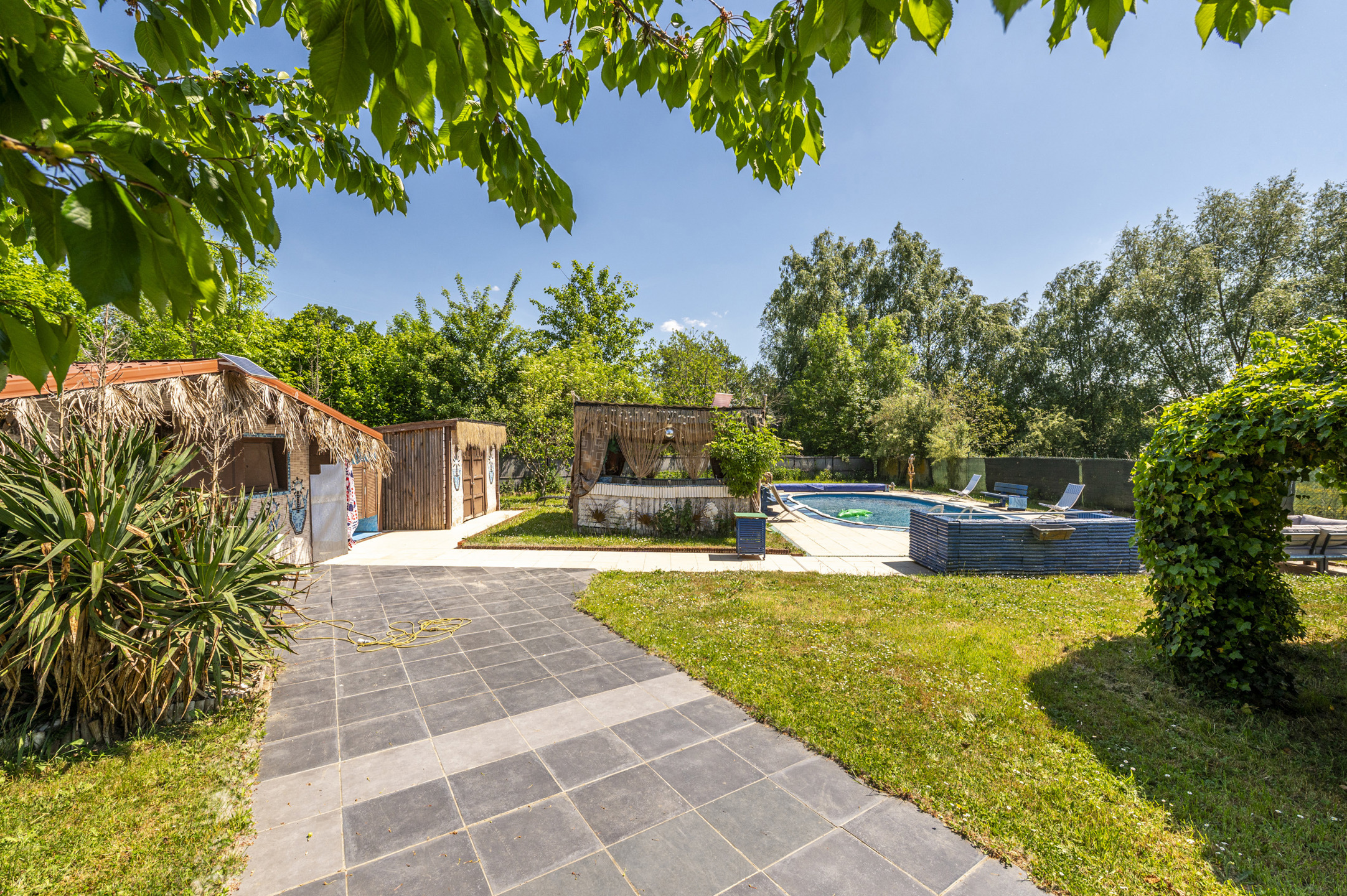 Picture 2 of 4 for Villa with four bedrooms in Tubize
