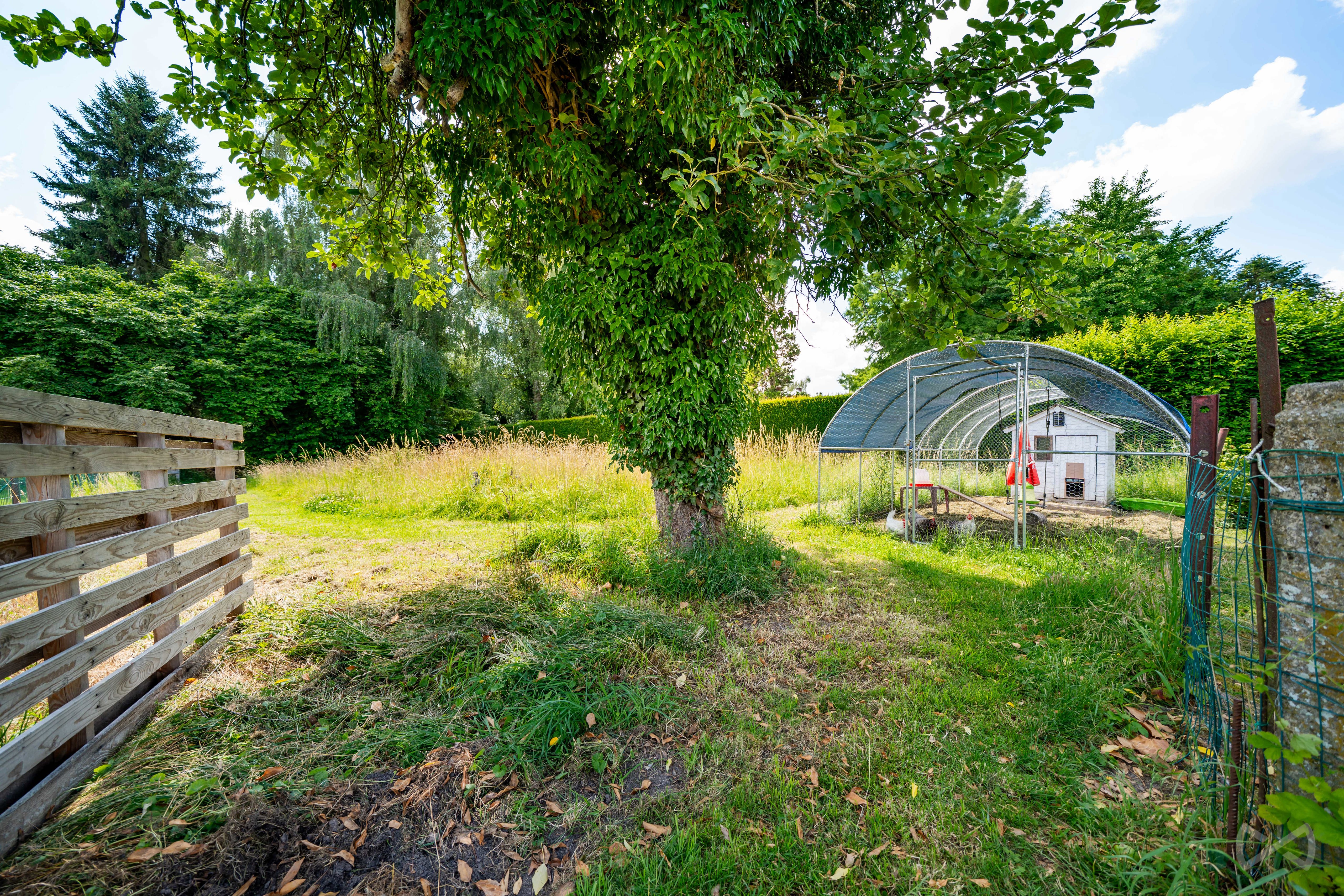 Photo 3 sur 4 pour Maison de trois chambres à Avennes