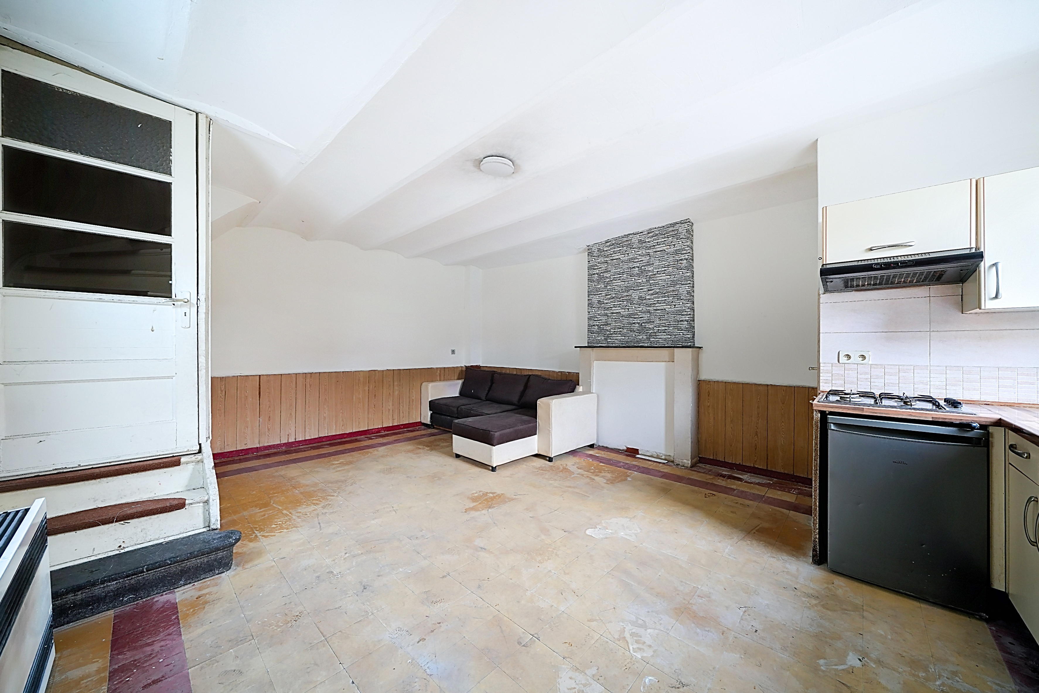 Photo 2 sur 3 pour Maison de deux chambres à Montignies-Sur-Sambre