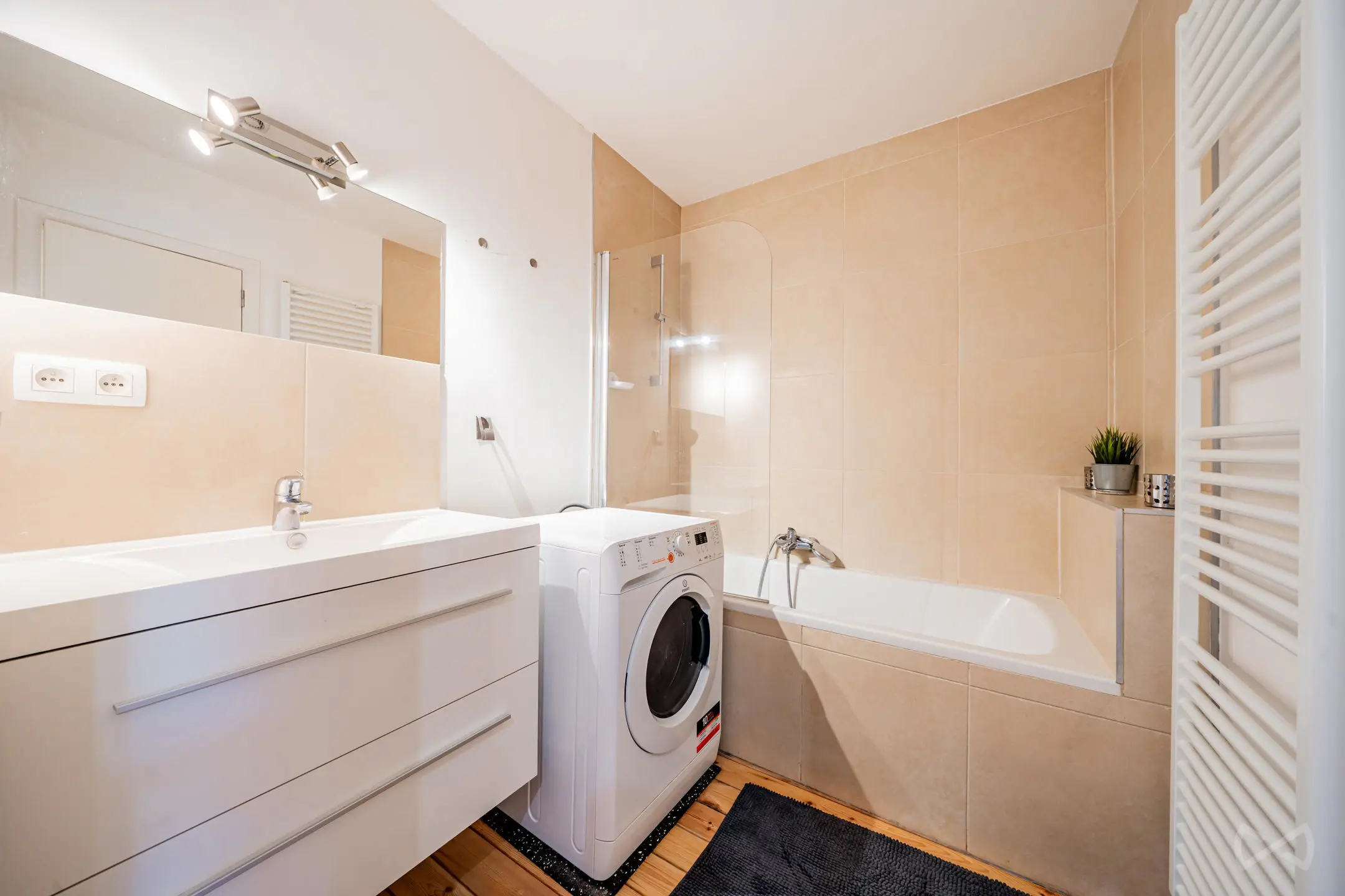 Picture 1 of 3 for Flat with one bedroom in Bruxelles