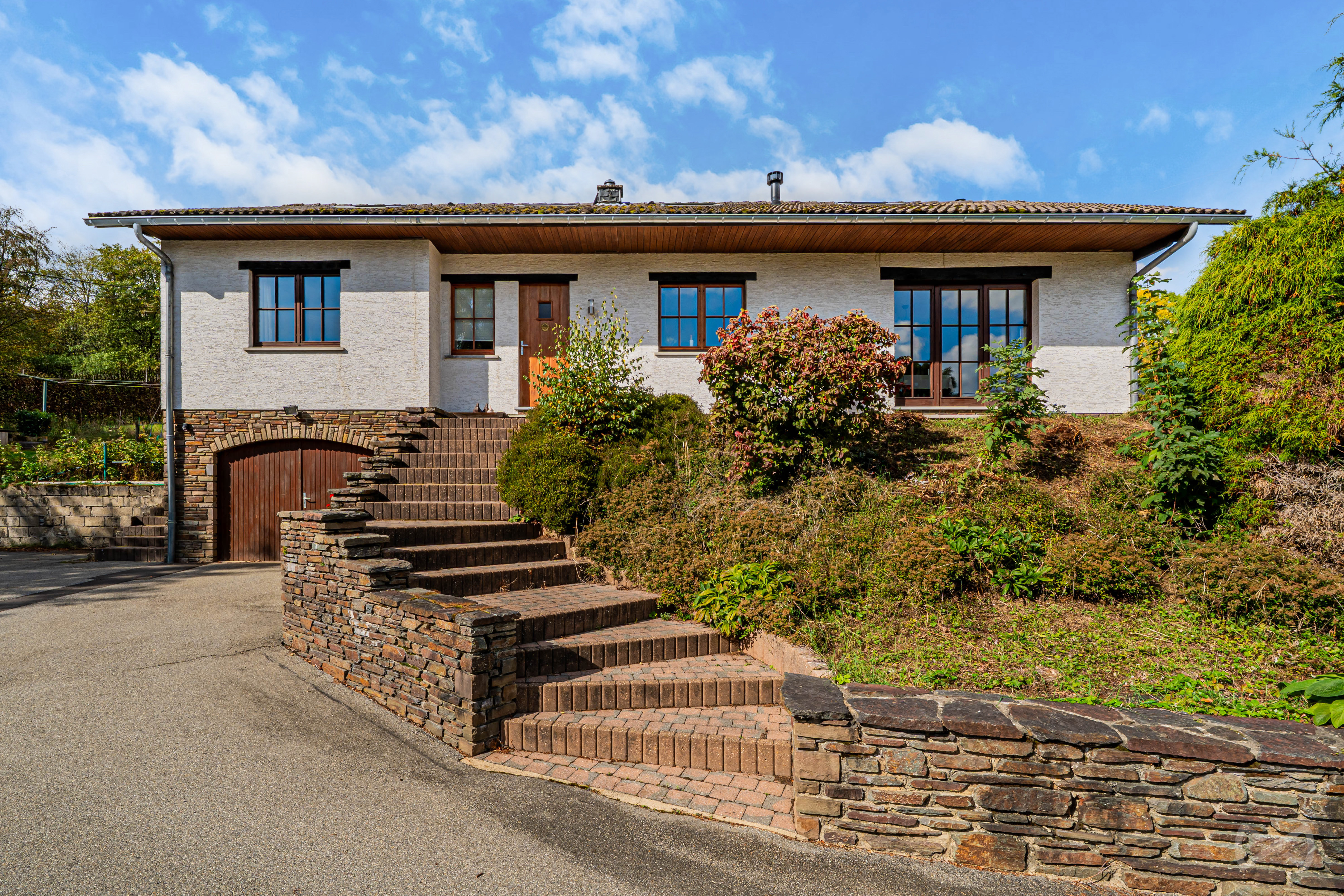 Picture 2 of 3 for House with six bedrooms in Malmedy