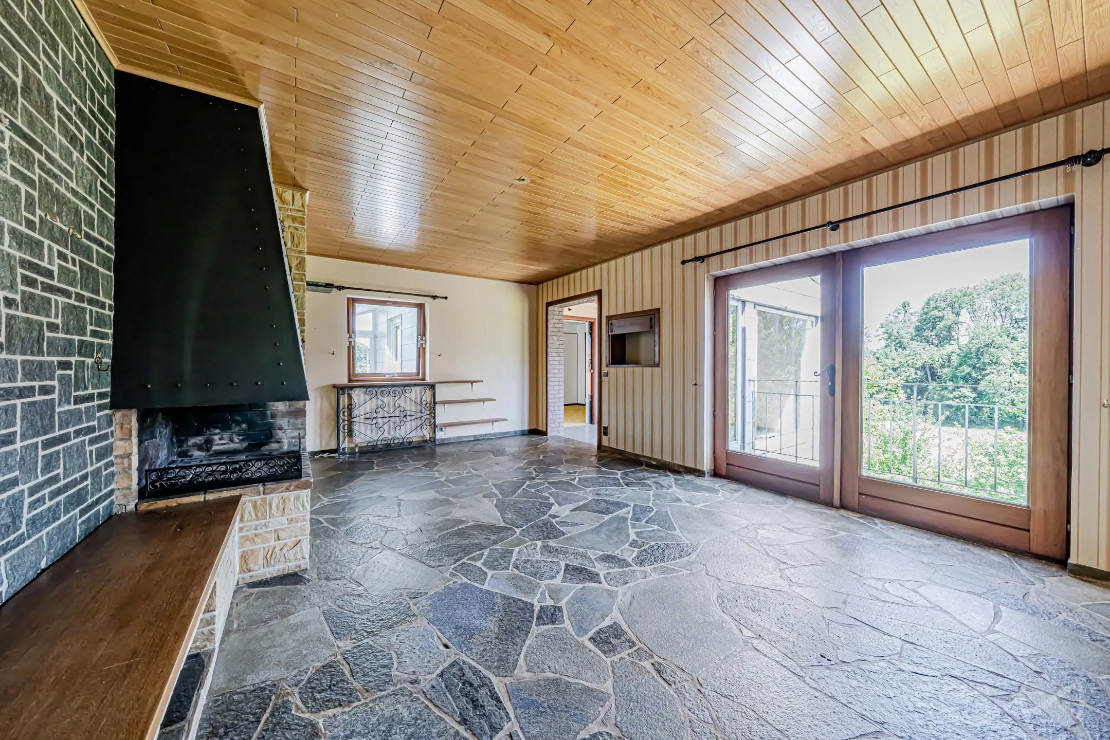 Picture 2 of 4 for House with five bedrooms in Arlon