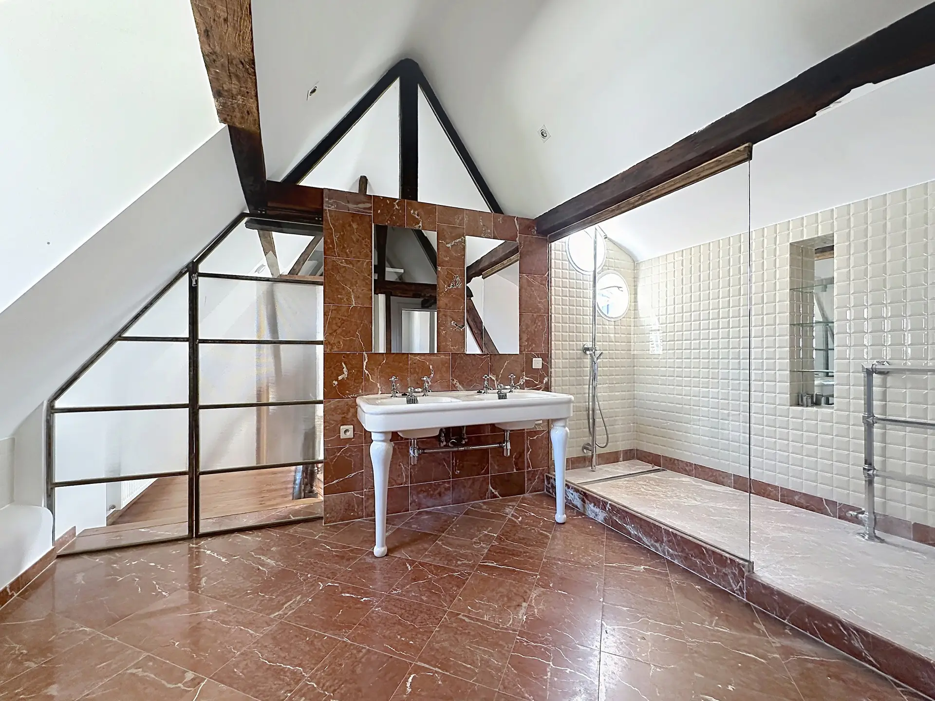 Picture 3 of 4 for Exceptional house with five bedrooms in Bruxelles