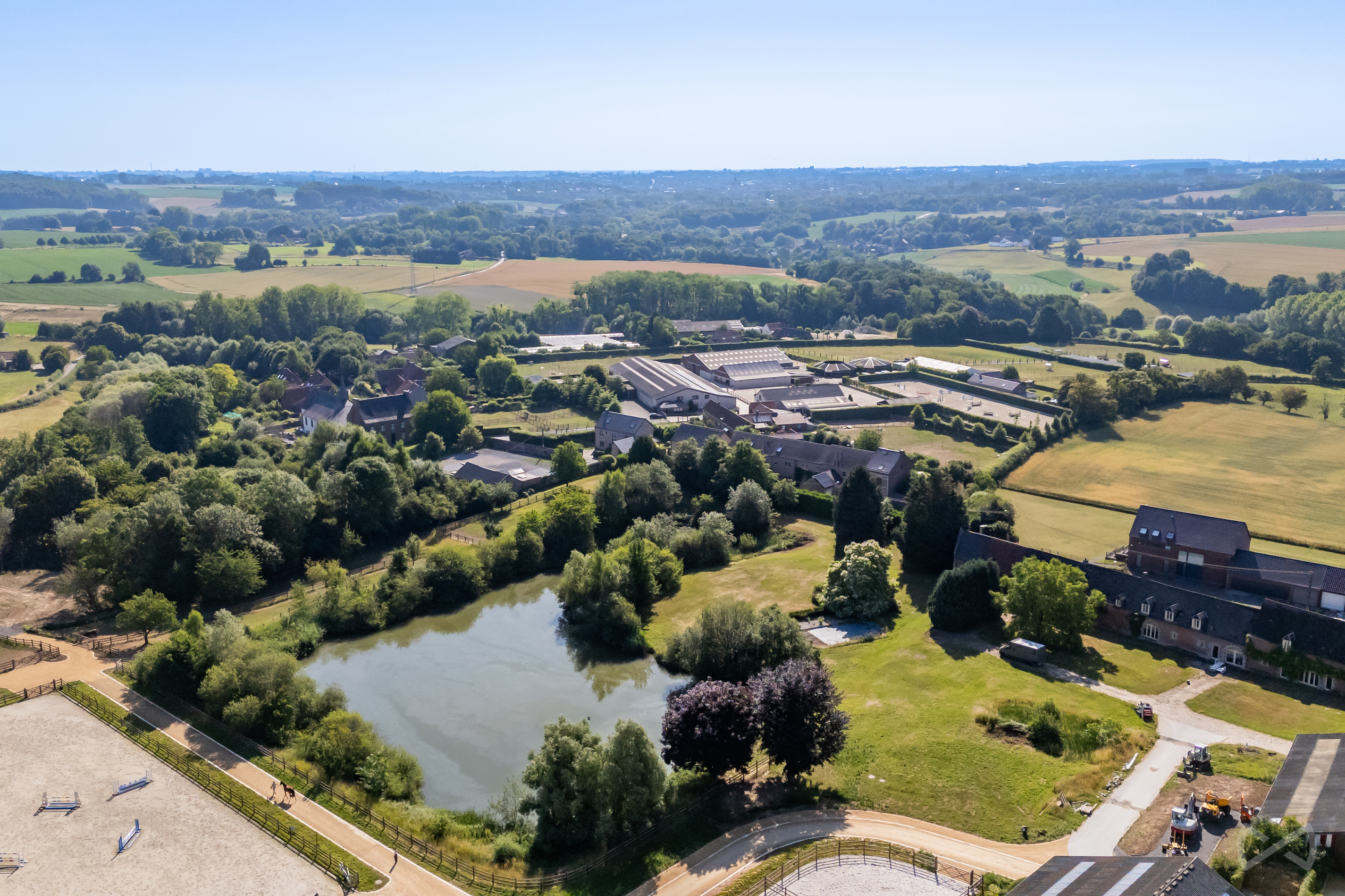 Picture 4 of 4 for Building ground in Nivelles