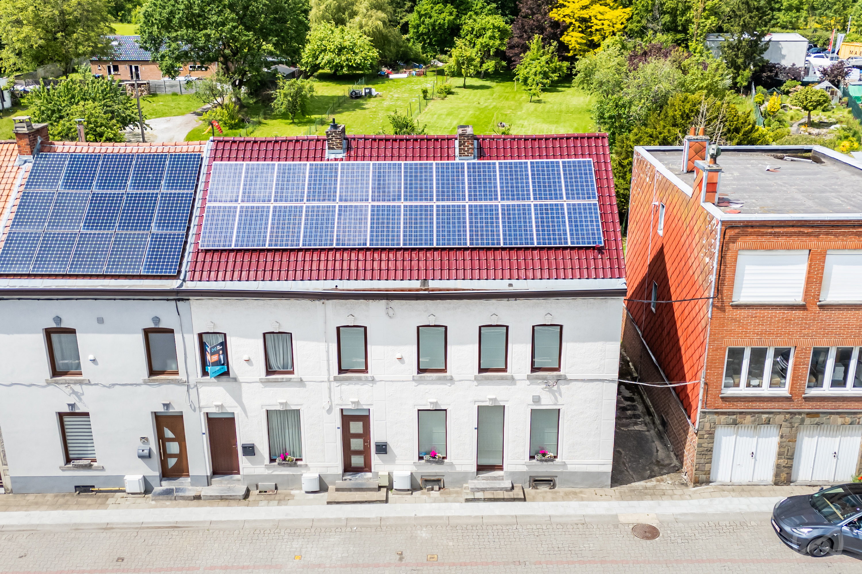 Picture 3 of 3 for House with five bedrooms in Mont-sur-marchienne