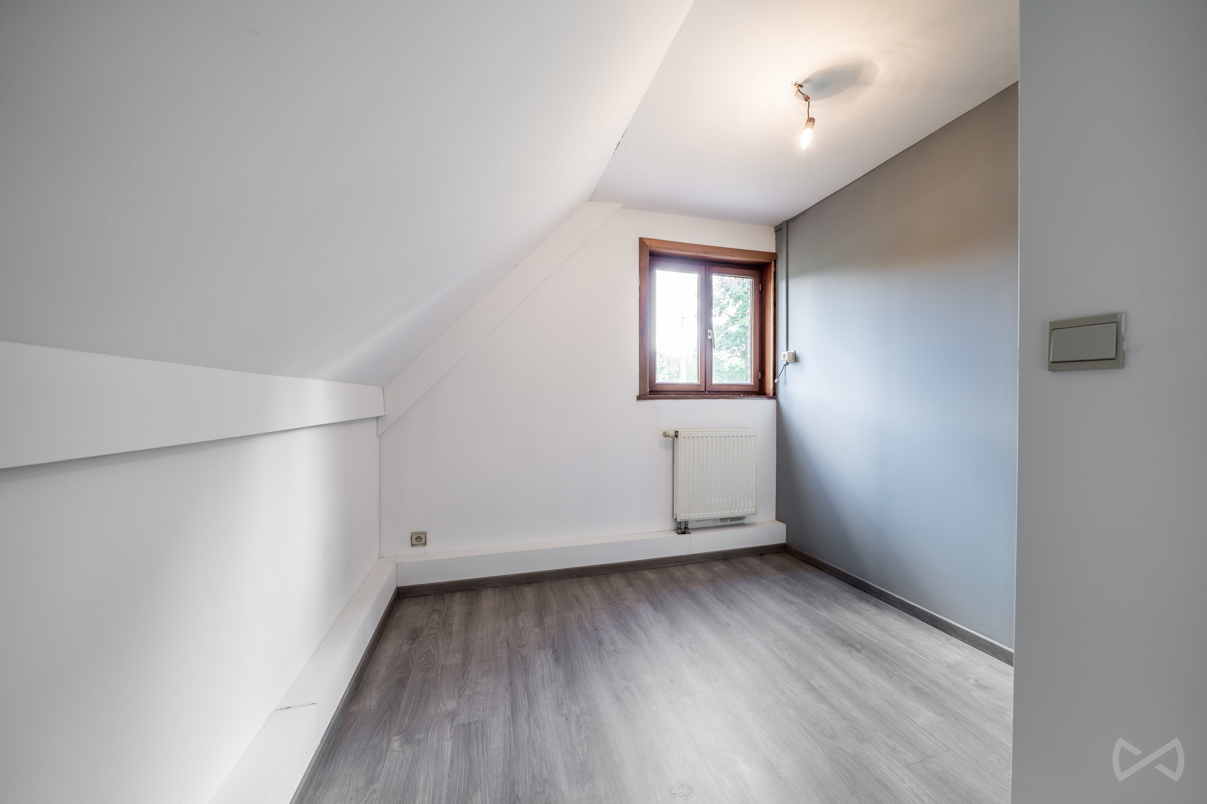 Photo 2 sur 4 pour Villa de quatre chambres à Belgrade