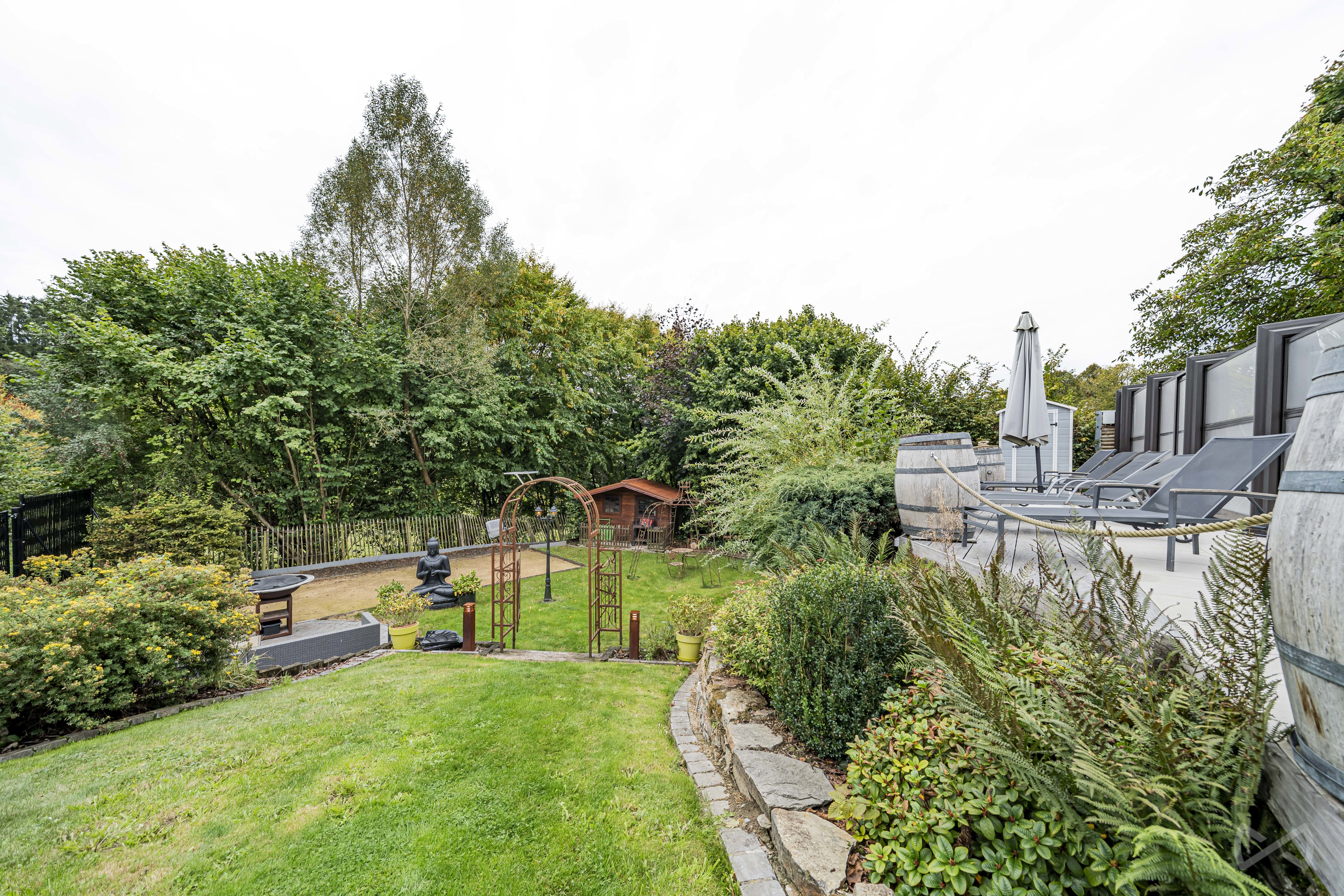 Picture 2 of 4 for House with four bedrooms in Libin Redu