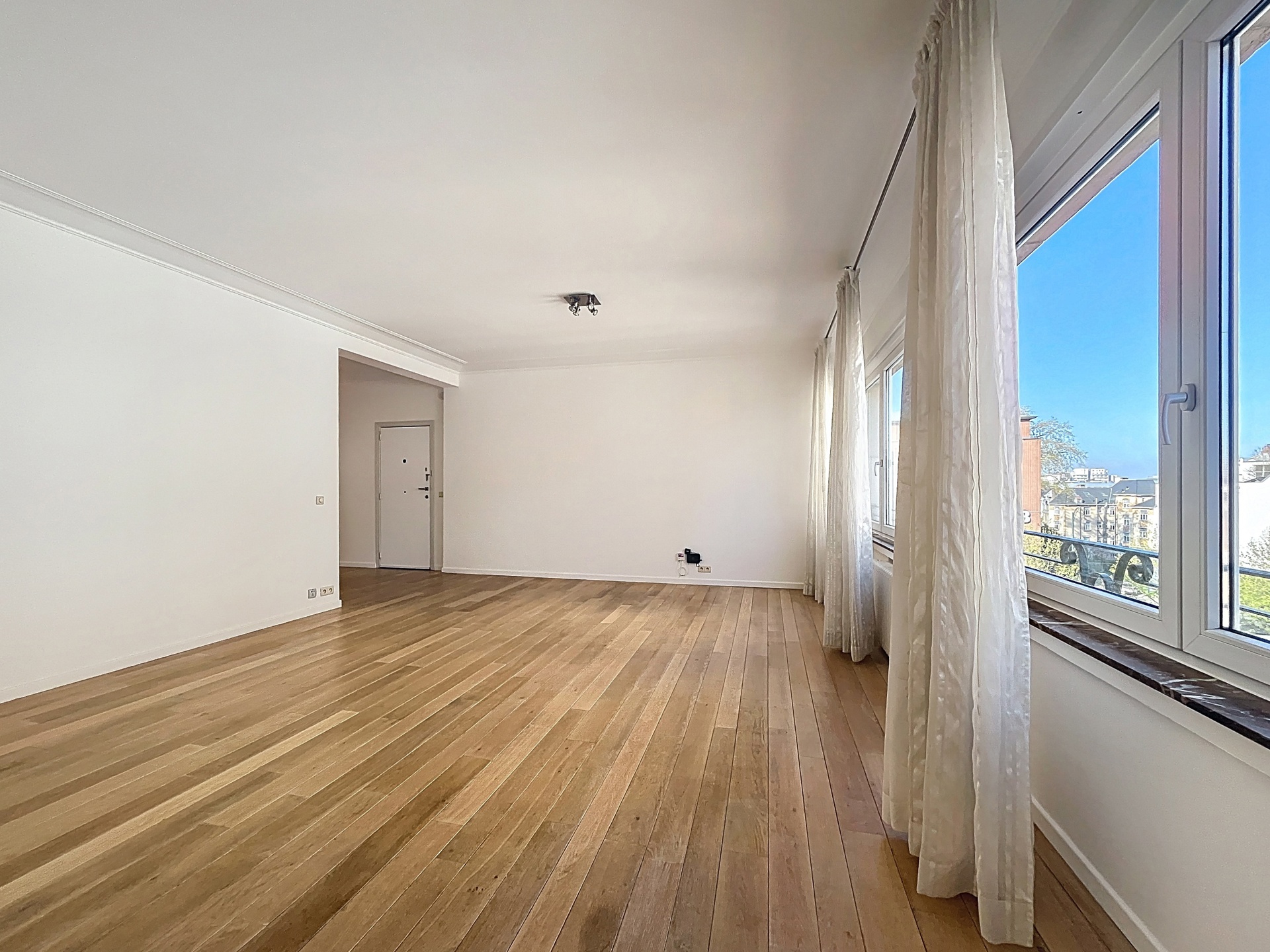 Picture 2 of 3 for Flat with two bedrooms in Ixelles