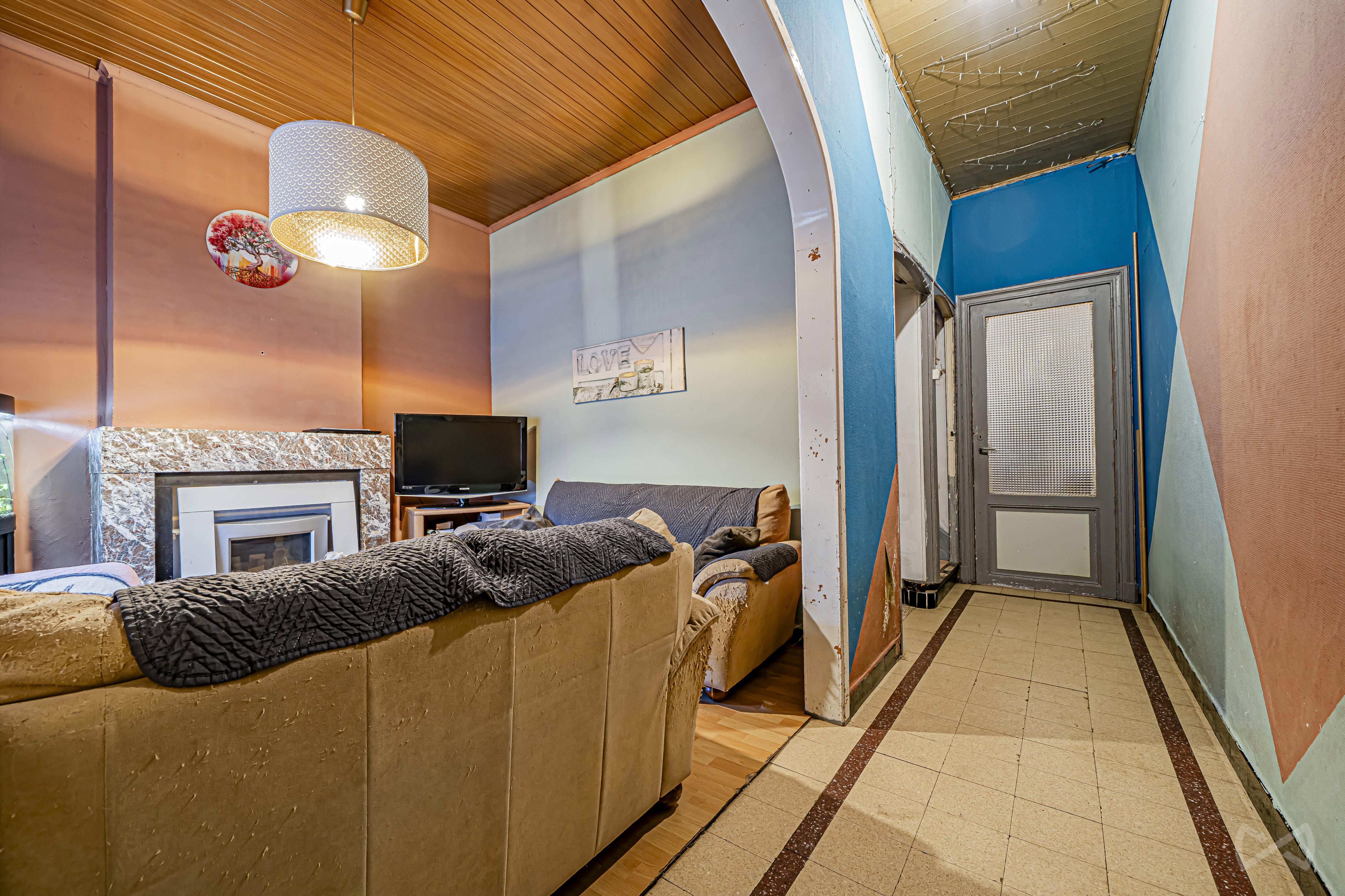 Picture 2 of 3 for House with four bedrooms in Marchienne-au-pont