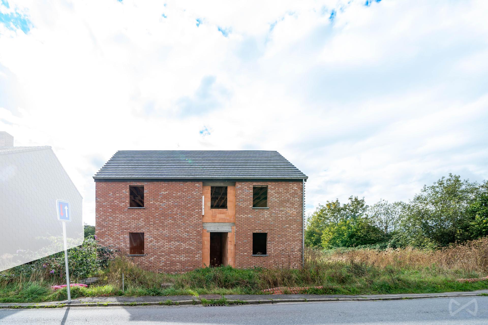 Picture 2 of 3 for House with five bedrooms in Berzée