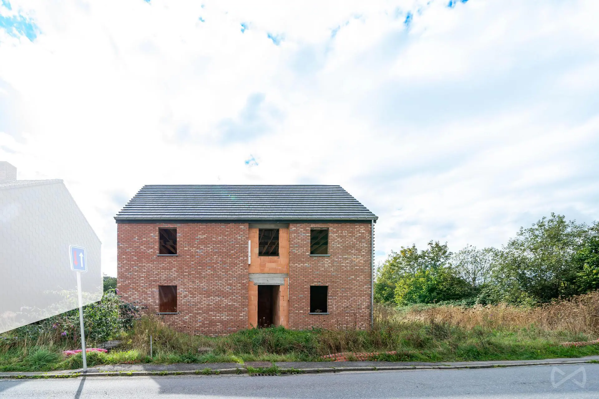 Picture 2 of 3 for House with five bedrooms in Berzée